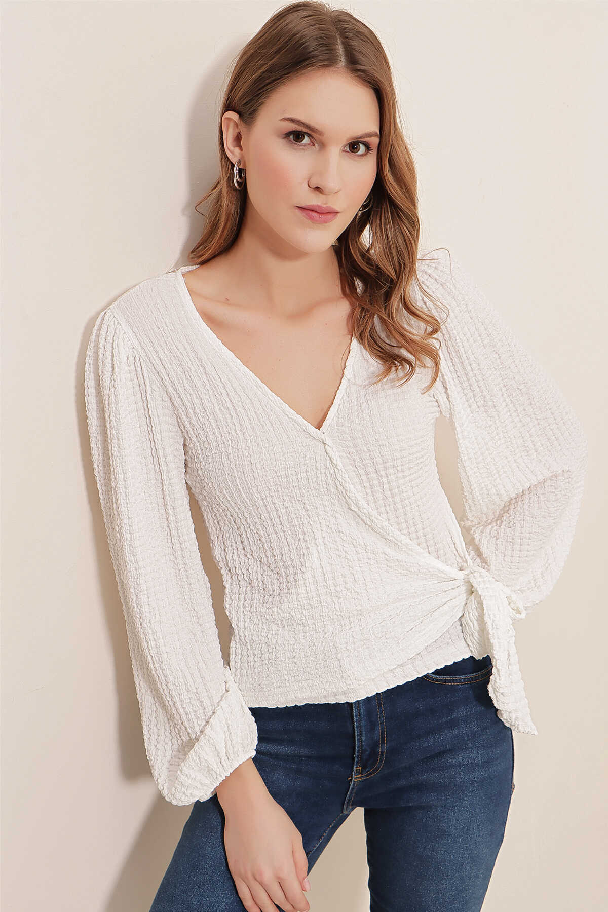 Chic Sweetheart Long Sleeved Top