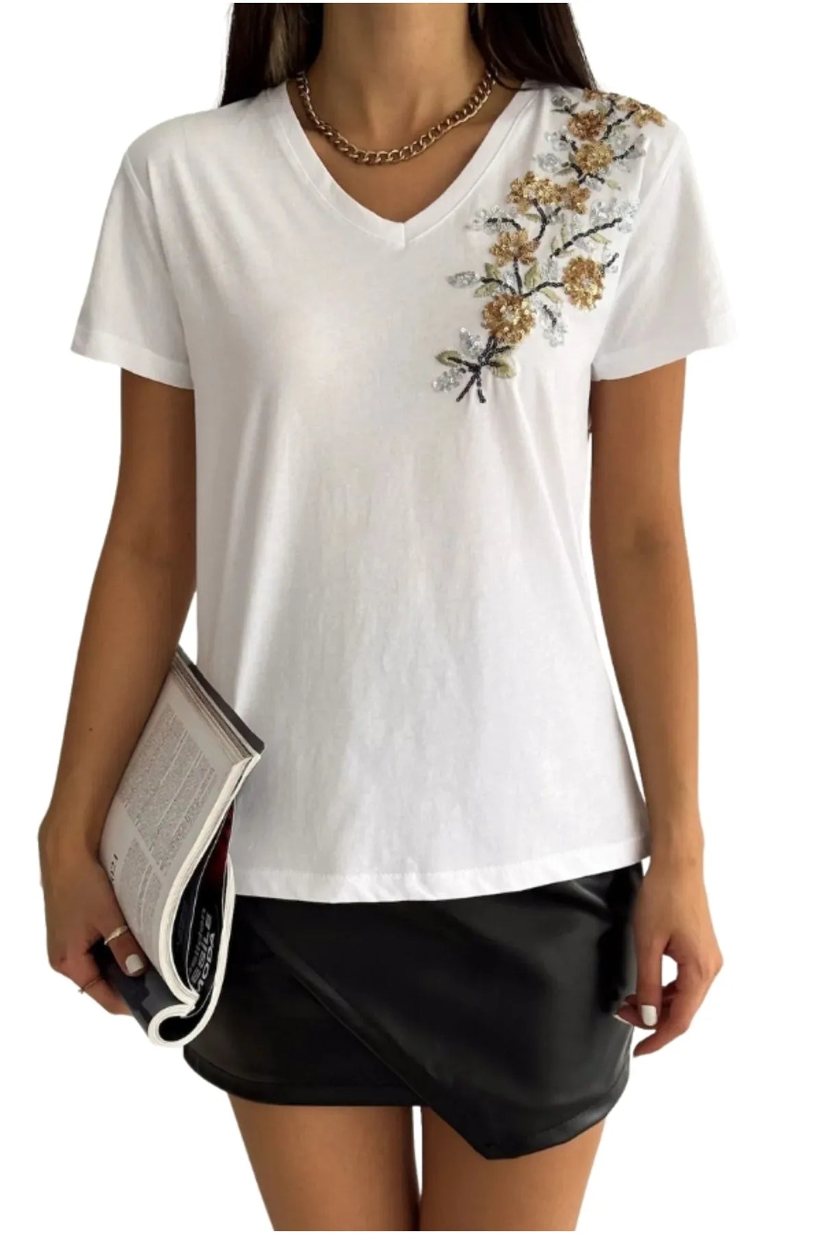Gouden katoenen T-shirt met korte mouwen en bloemenborduursel - wit
