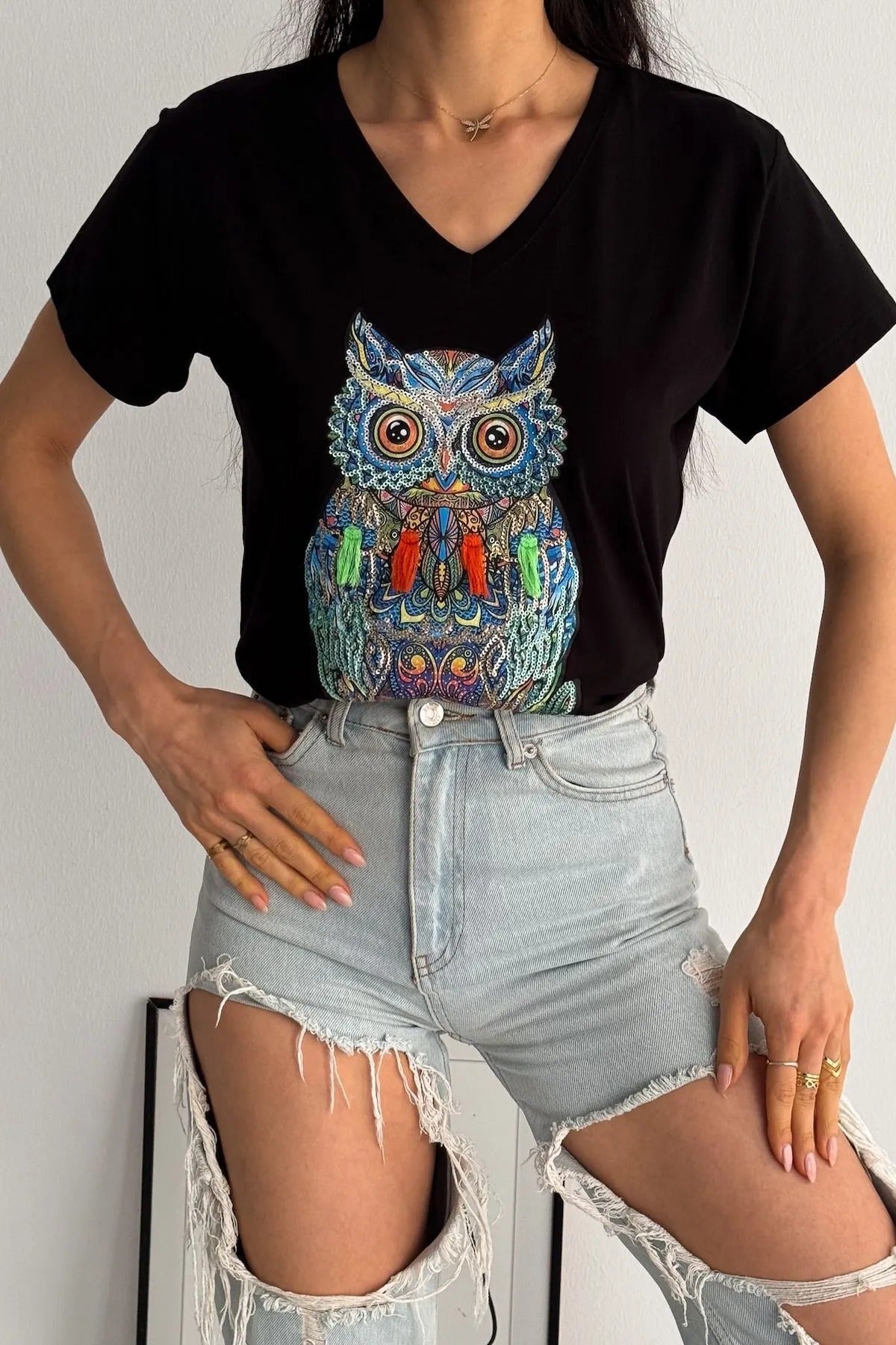 Tilda Leopar Desenli Payetli Tişört - Beyaz