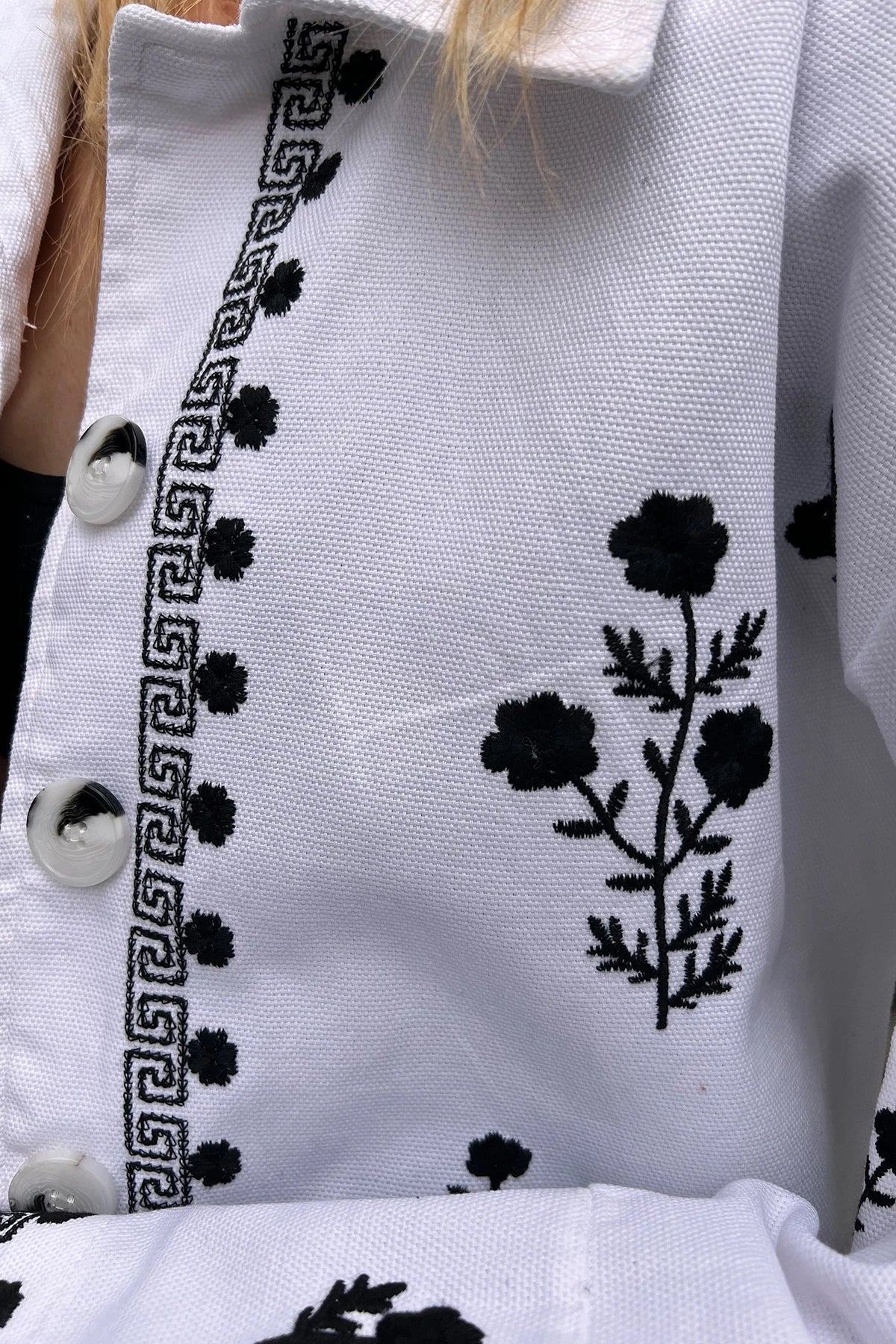 White Embroidered Cotton Jacket