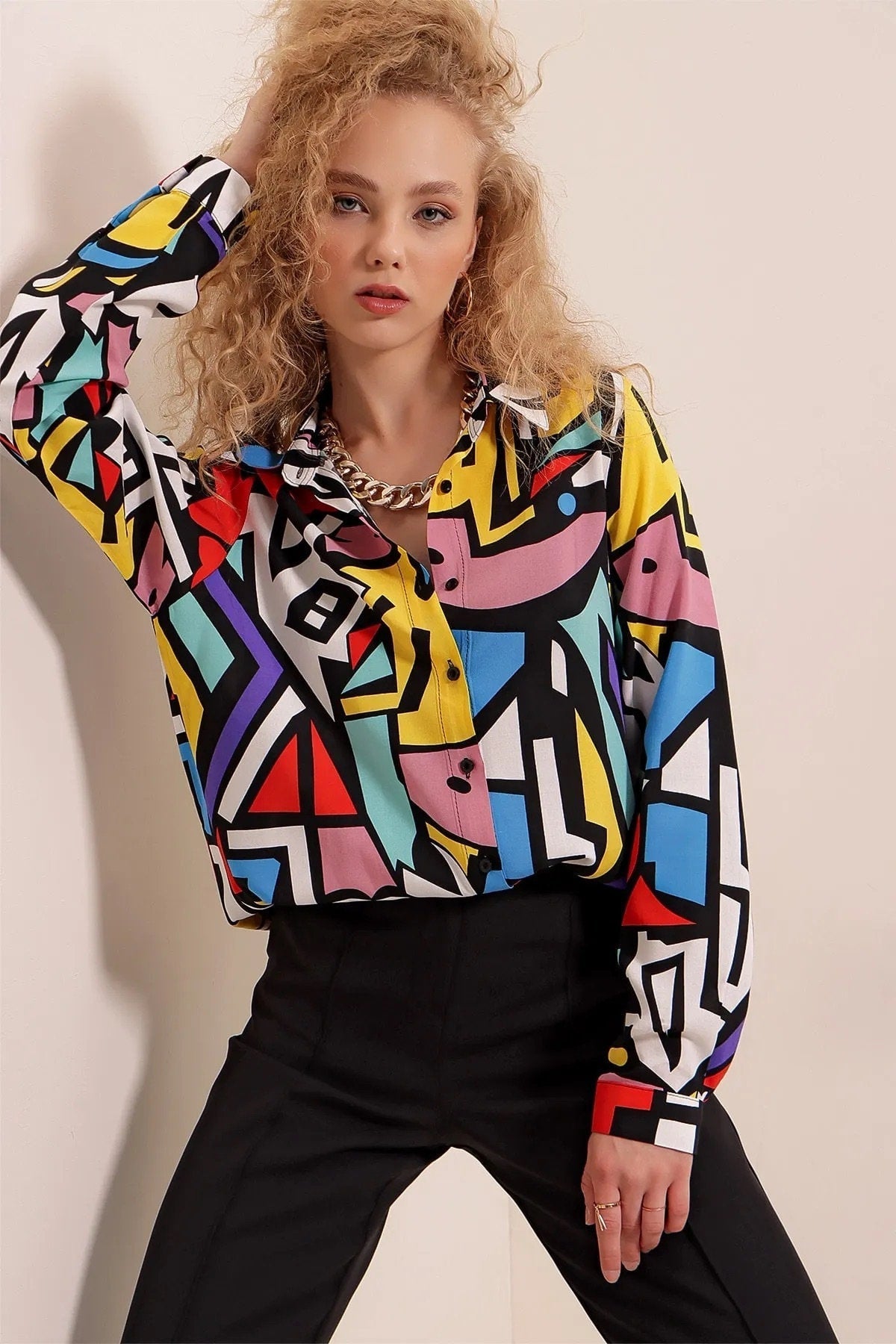 Colorful Geometric Print Blouse