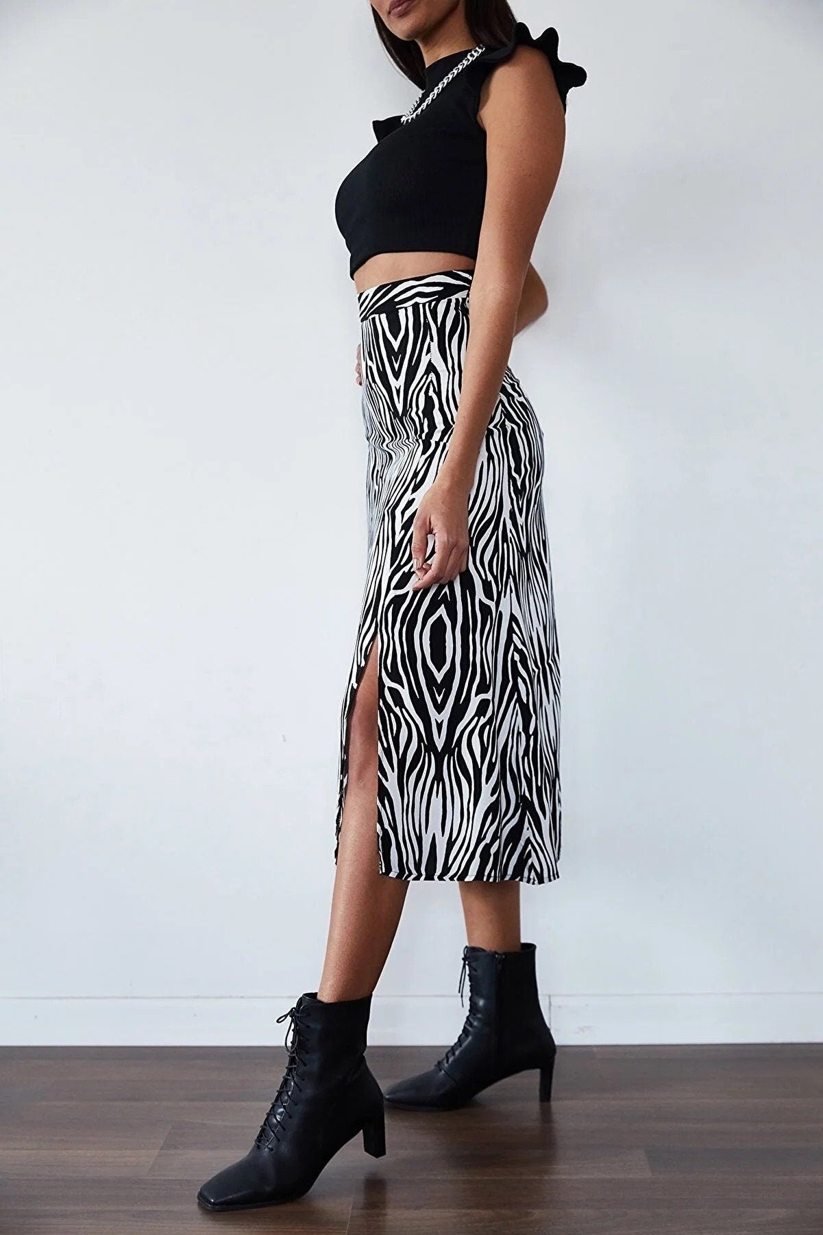 Zebra Pencil Slit Skirt