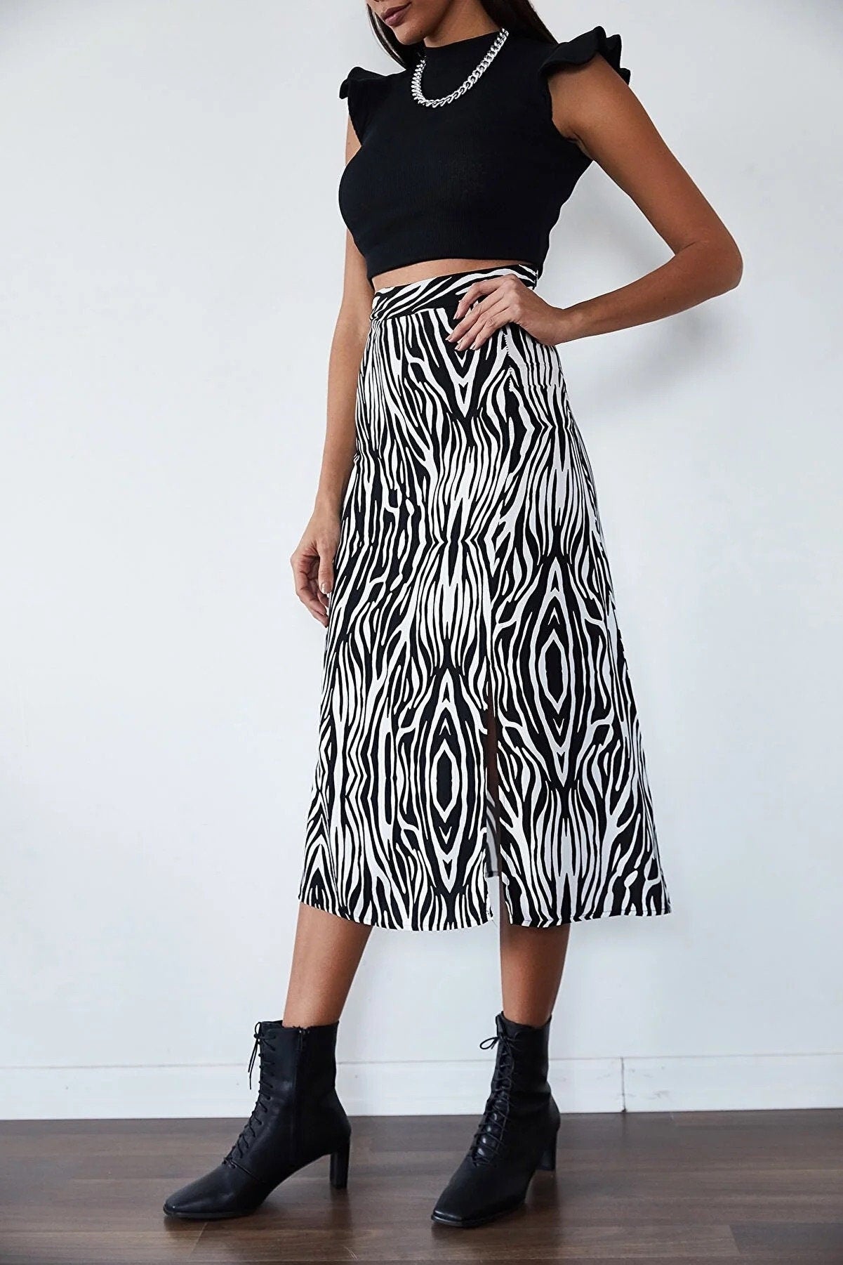 Zebra Pencil Slit Skirt