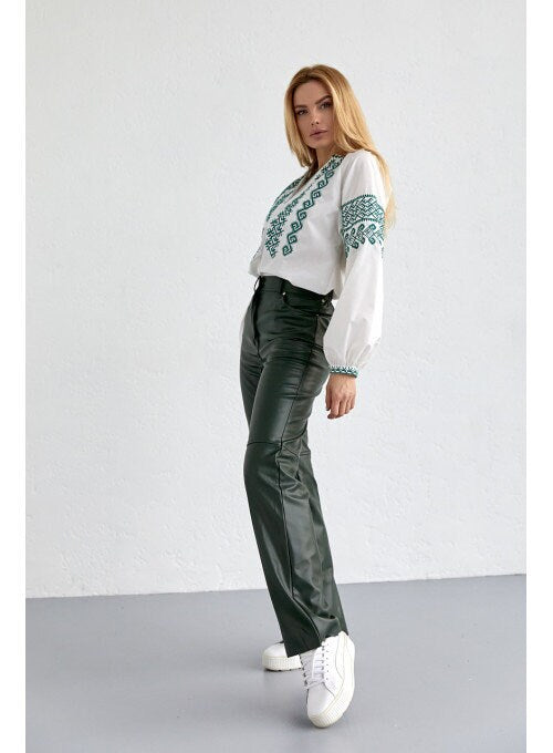 Πράσινο κεντημένο βαμβακερό λευκό ουκρανικό πουκάμισο