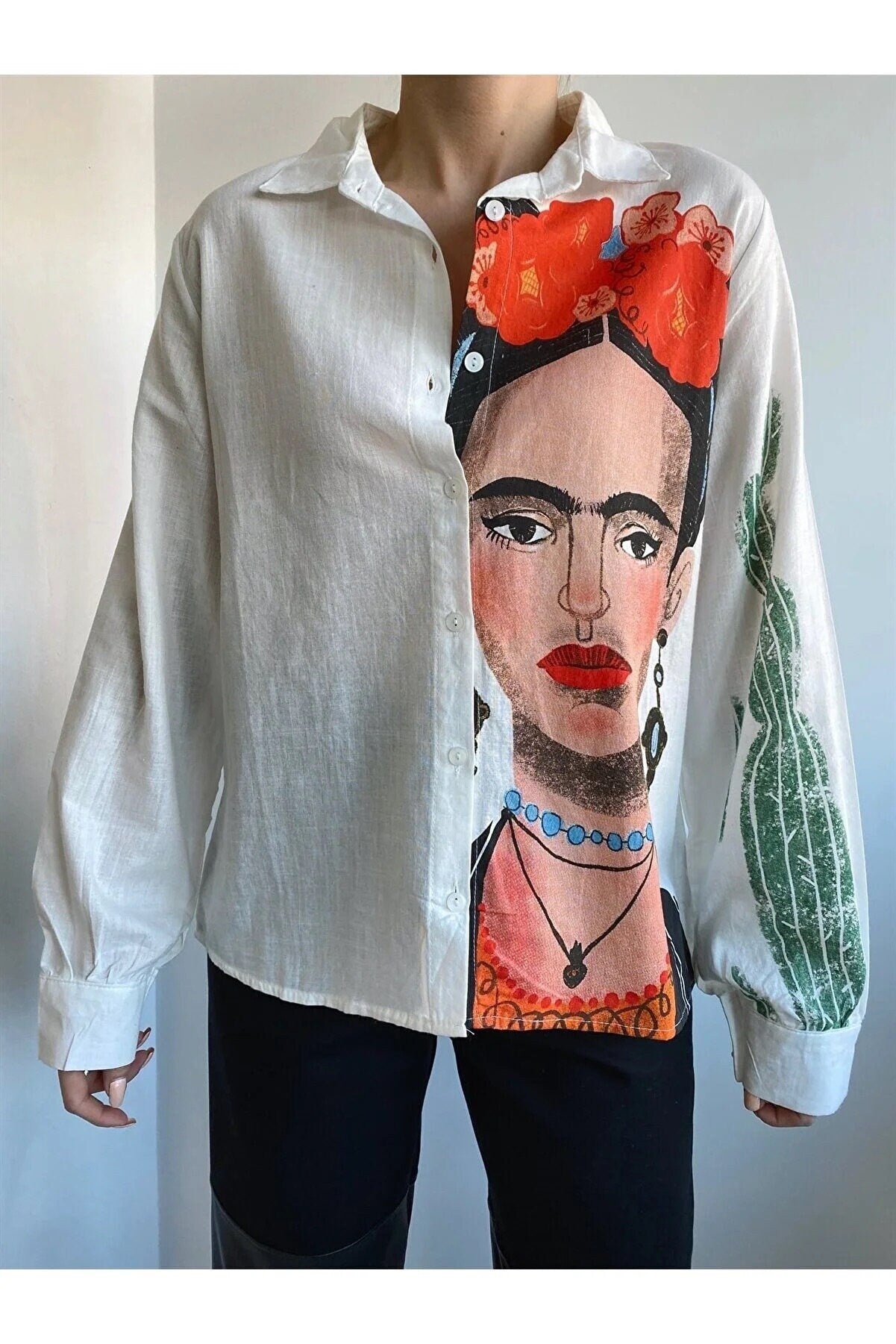 Frida Kahlo Print Blouse