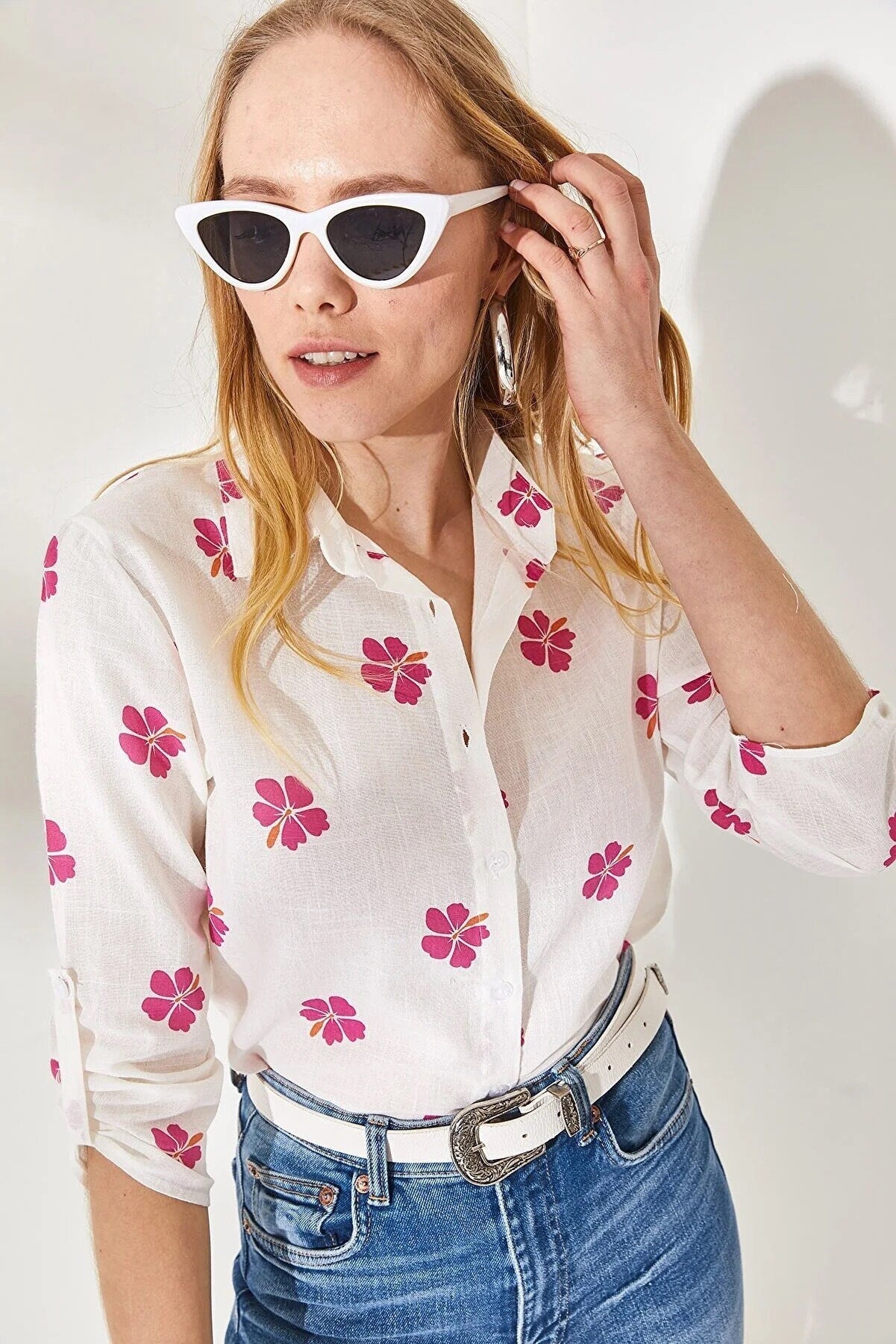 Verona Pink Clover Linen Long Sleeve Button Down Shirt