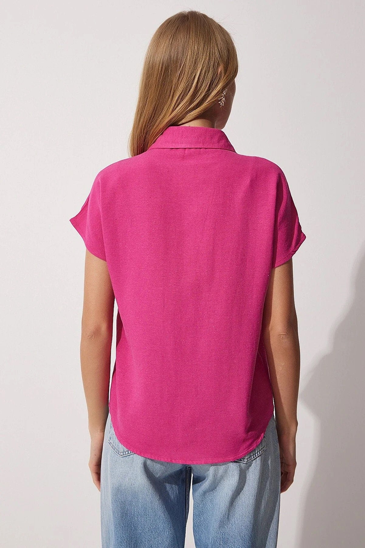 Fuschia Linen Short Sleeve Button-Down Shirt