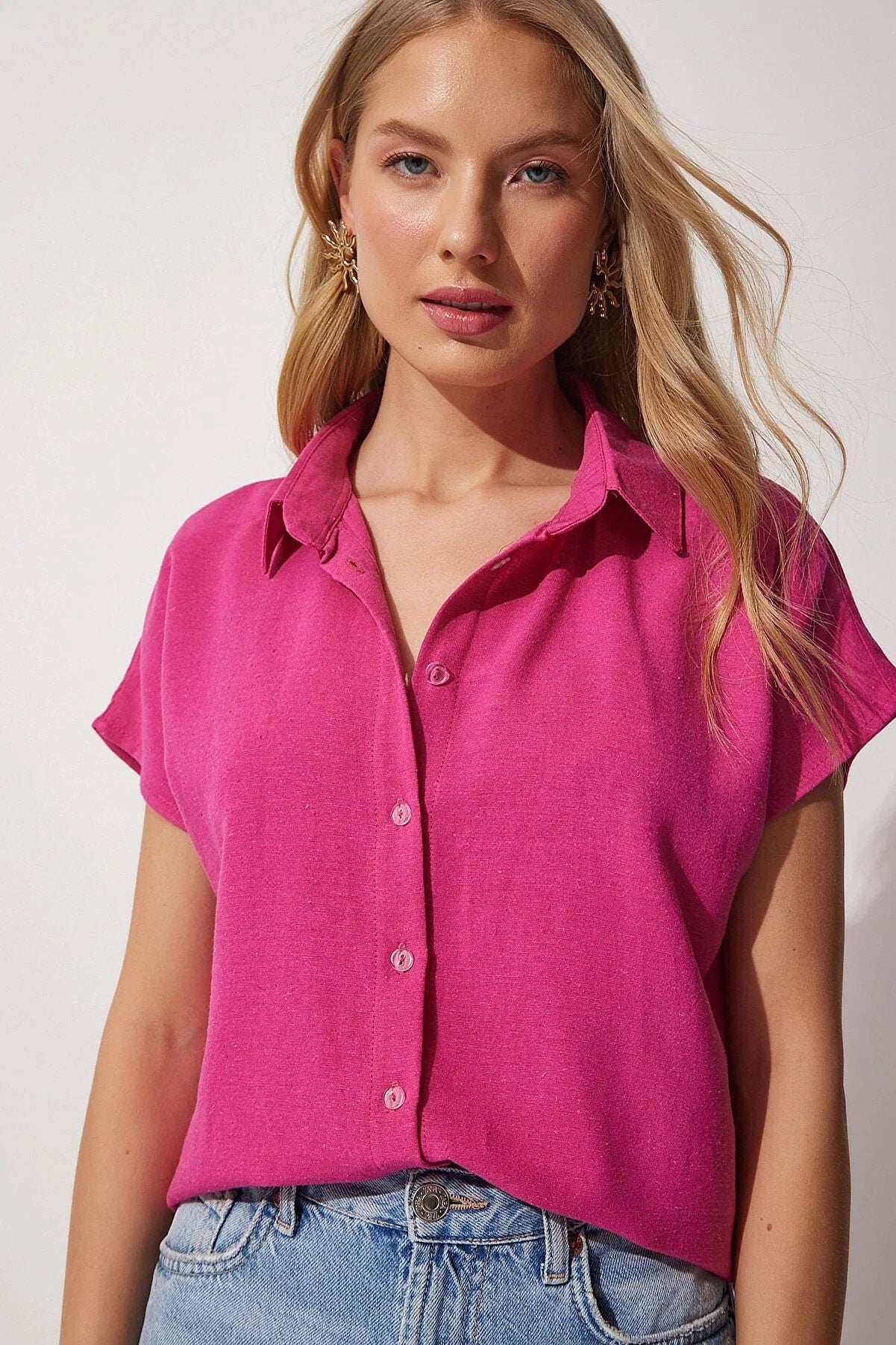 Fuschia Linen Short Sleeve Button-Down Shirt