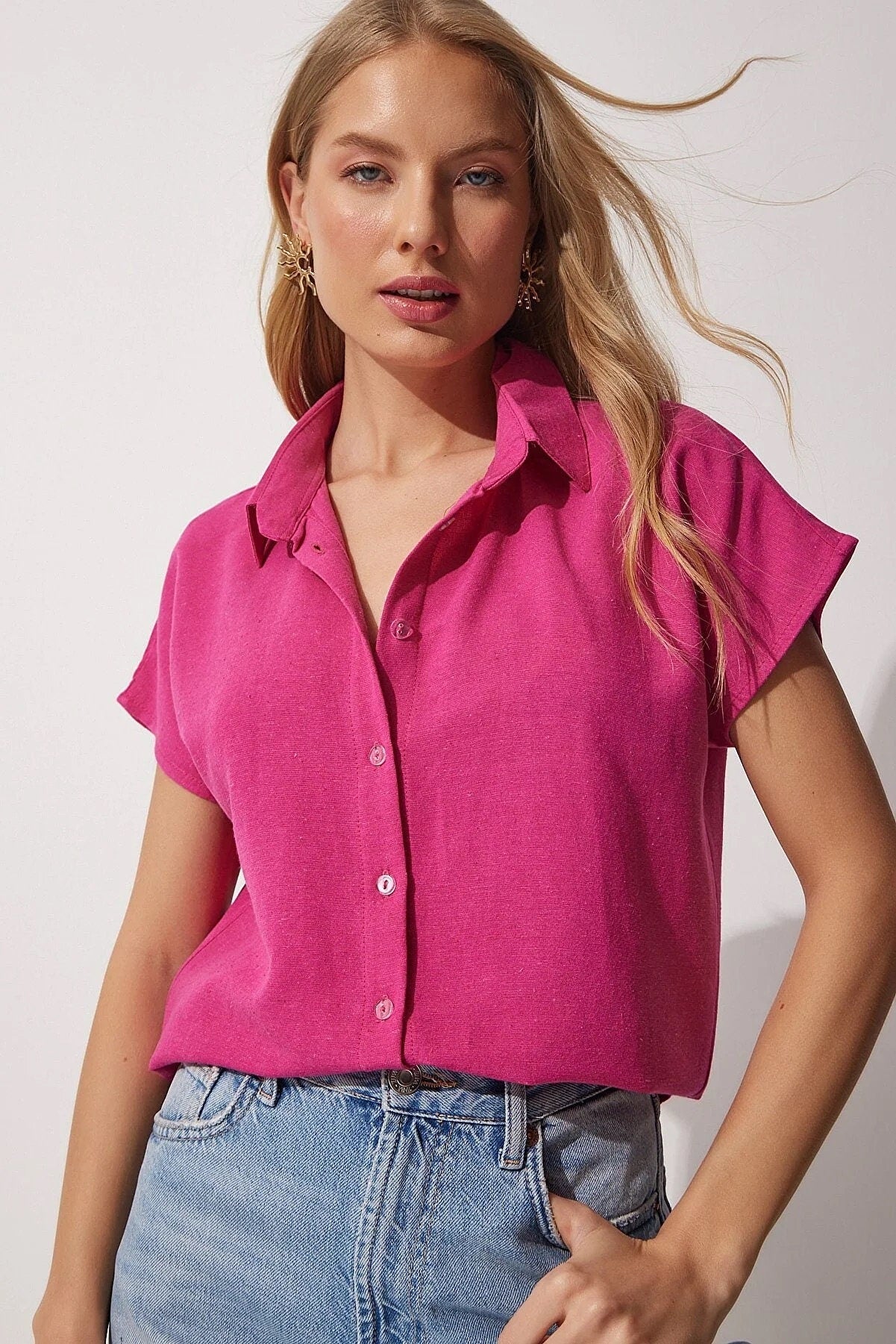 Fuschia Linen Short Sleeve Button-Down Shirt