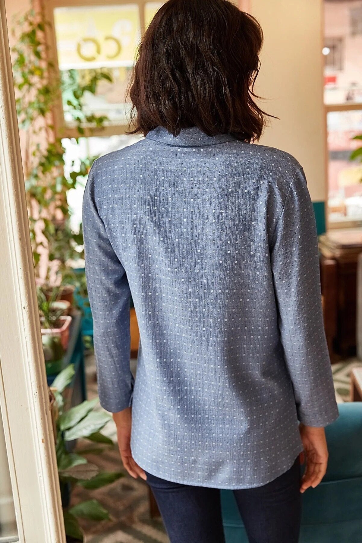 Blauw designer overhemd met lange mouwen en knoopjes