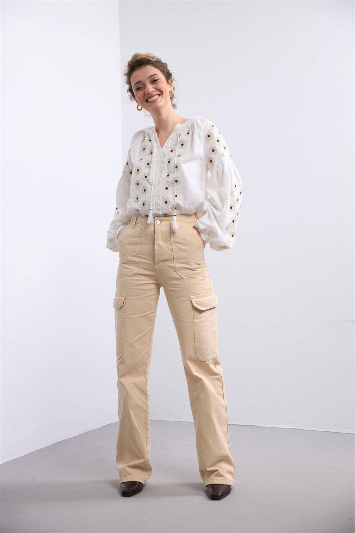 Ecru Floral Star Embroidered Ukrainian Blouse