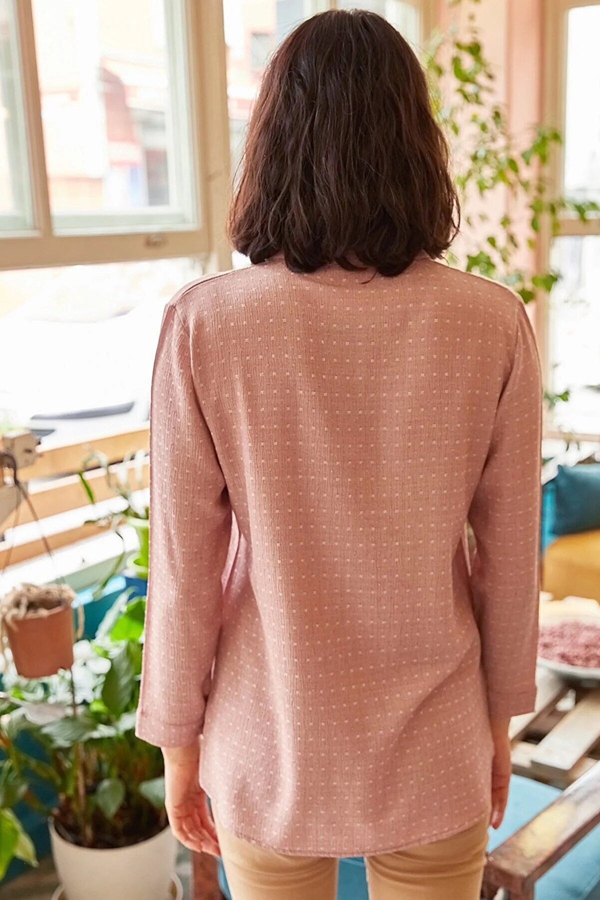 Roze designer overhemd met lange mouwen en knoopjes