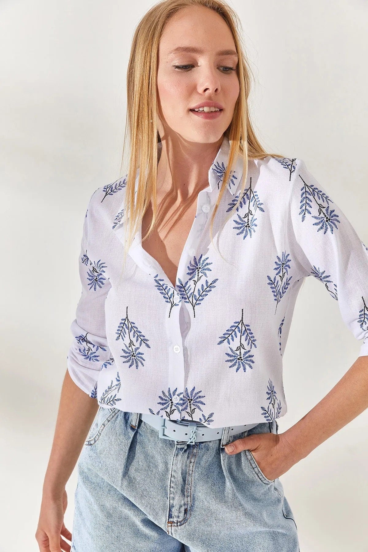 Verona Blue Floral Designer White Linen Blouse