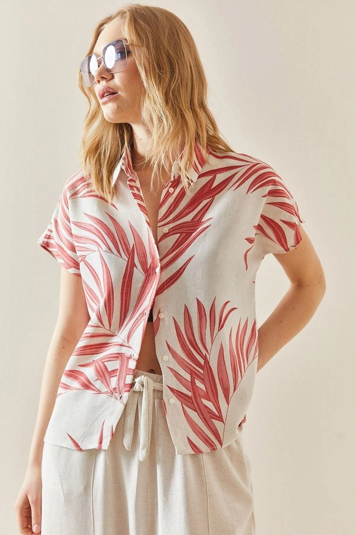 Red Leaves Print Short Sleeve Button Down Shirt