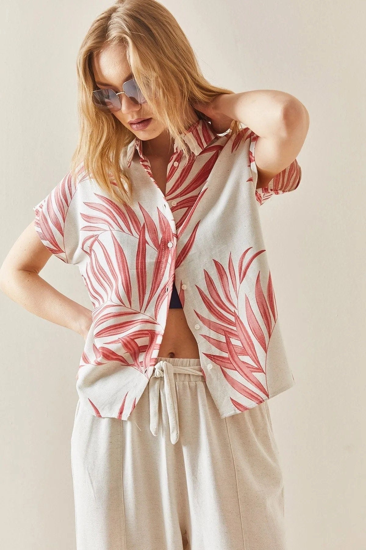 Red Leaves Print Short Sleeve Button Down Shirt