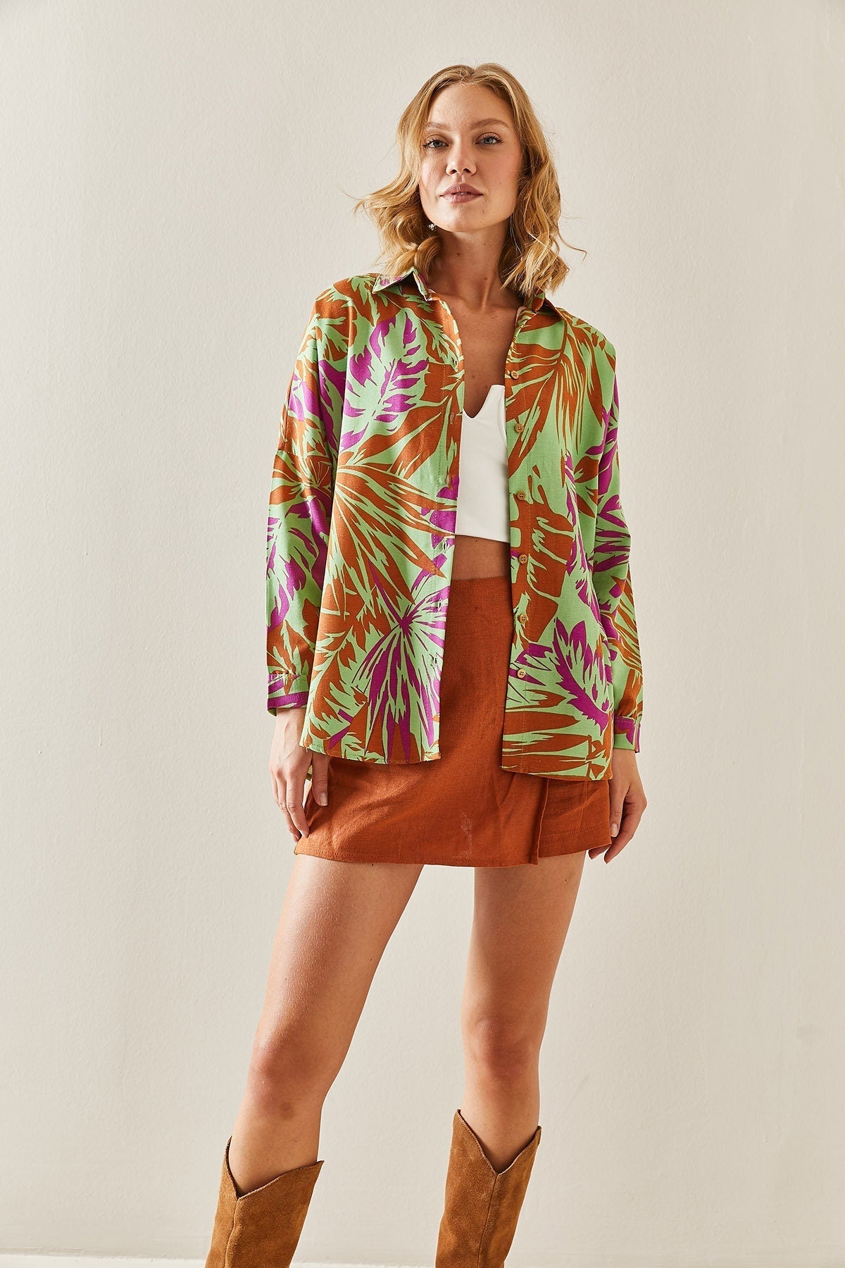 Lola Green Fuchsia Design Linen-Blend Shirt