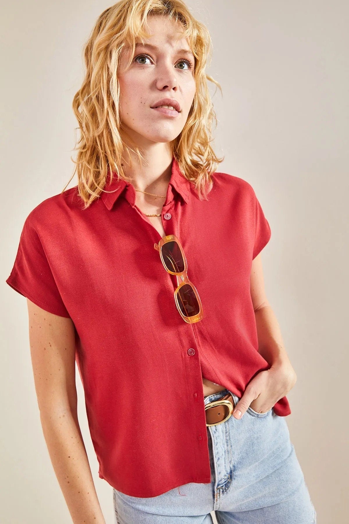 Fuschia Linen Short Sleeve Button-Down Shirt