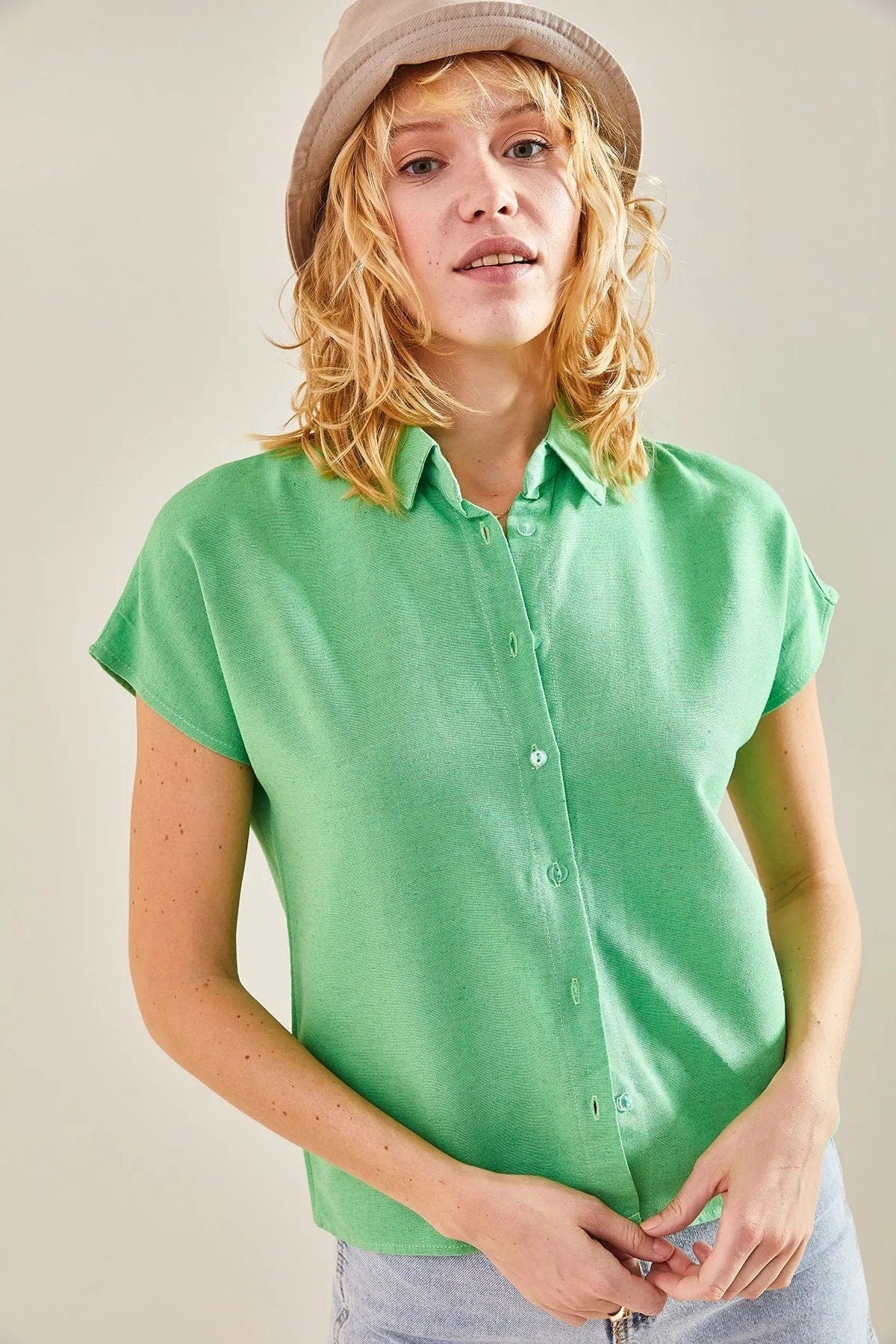 Camila Pistachio Green Linen Short Sleeve Button-Down Shirt
