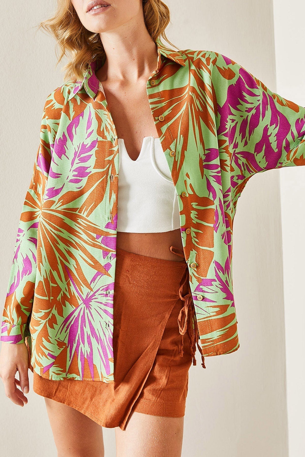 Lola Green Fuchsia Design Linen-Blend Shirt