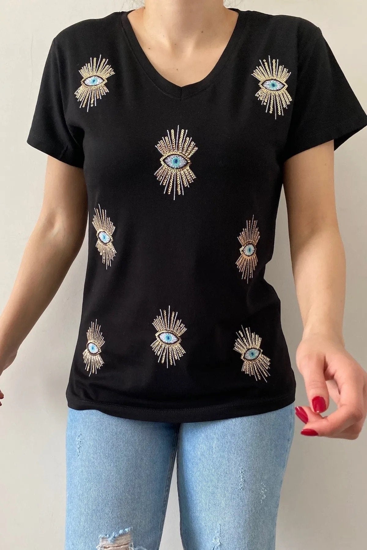 Μπλούζα Tilda Evil Eye με πούλιες - Μαύρο