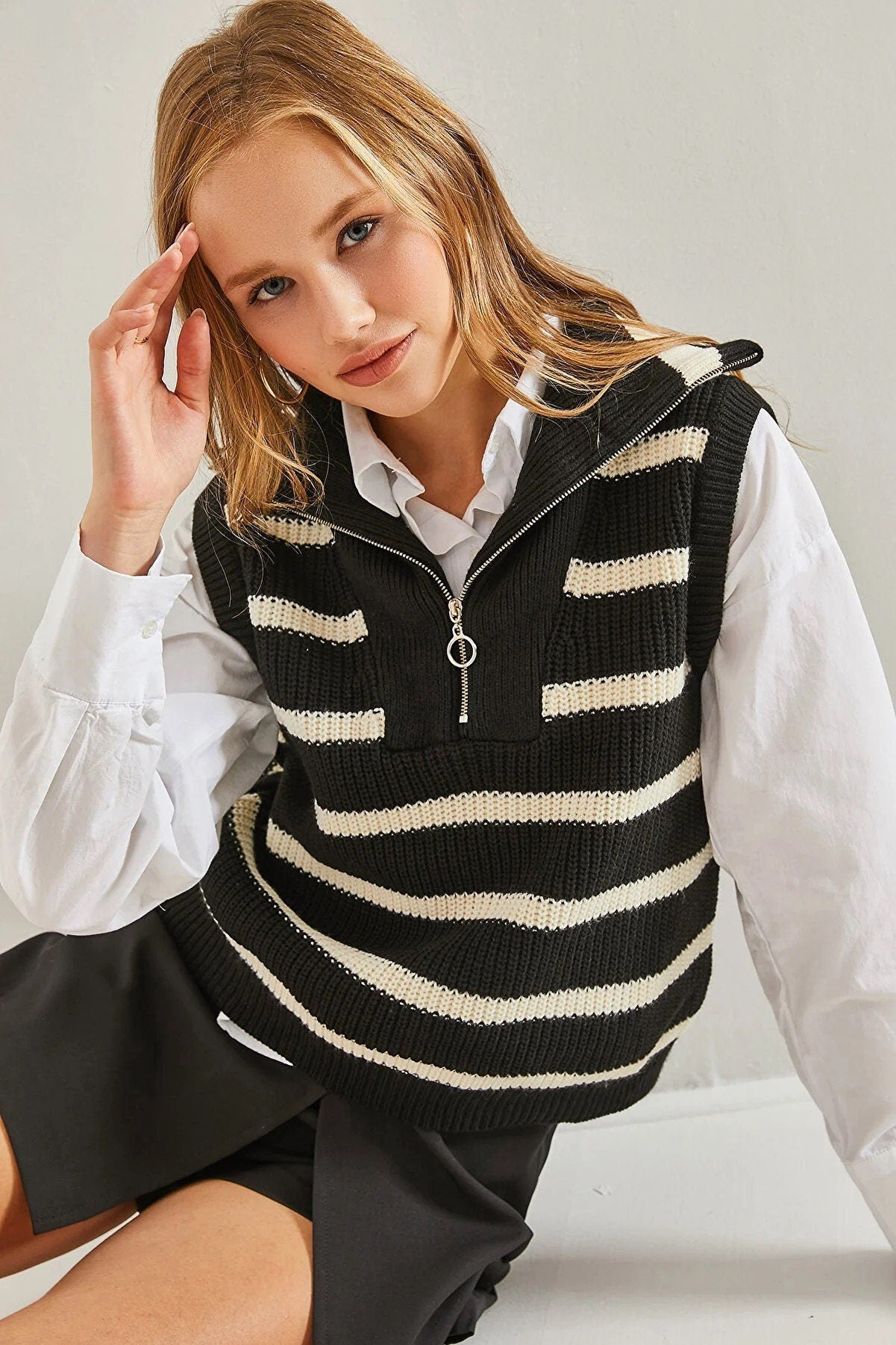 Andrea Black Mod Monochrome Knit Vest