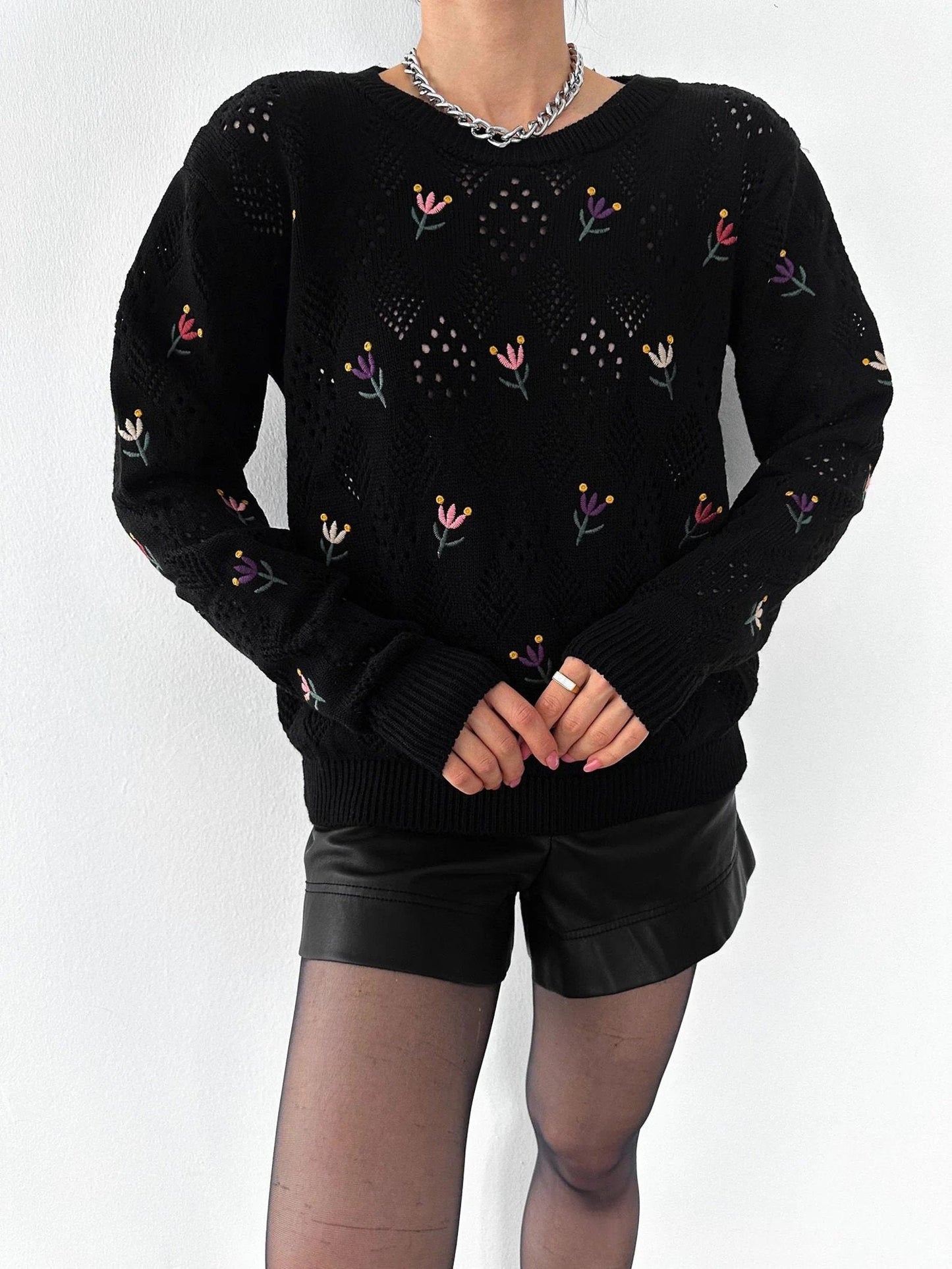 Floral Embroidered Cream Knitted Pullover