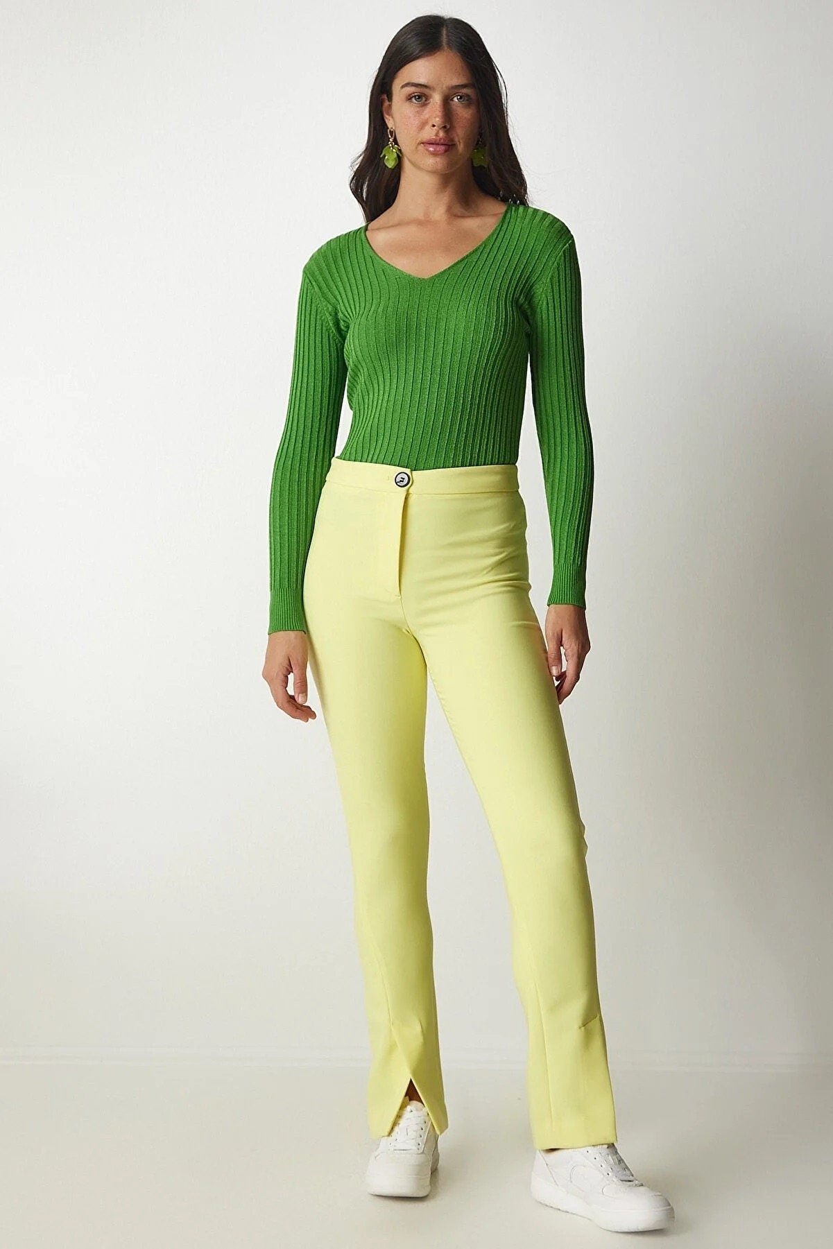 Strakke V-hals geribbelde blouse