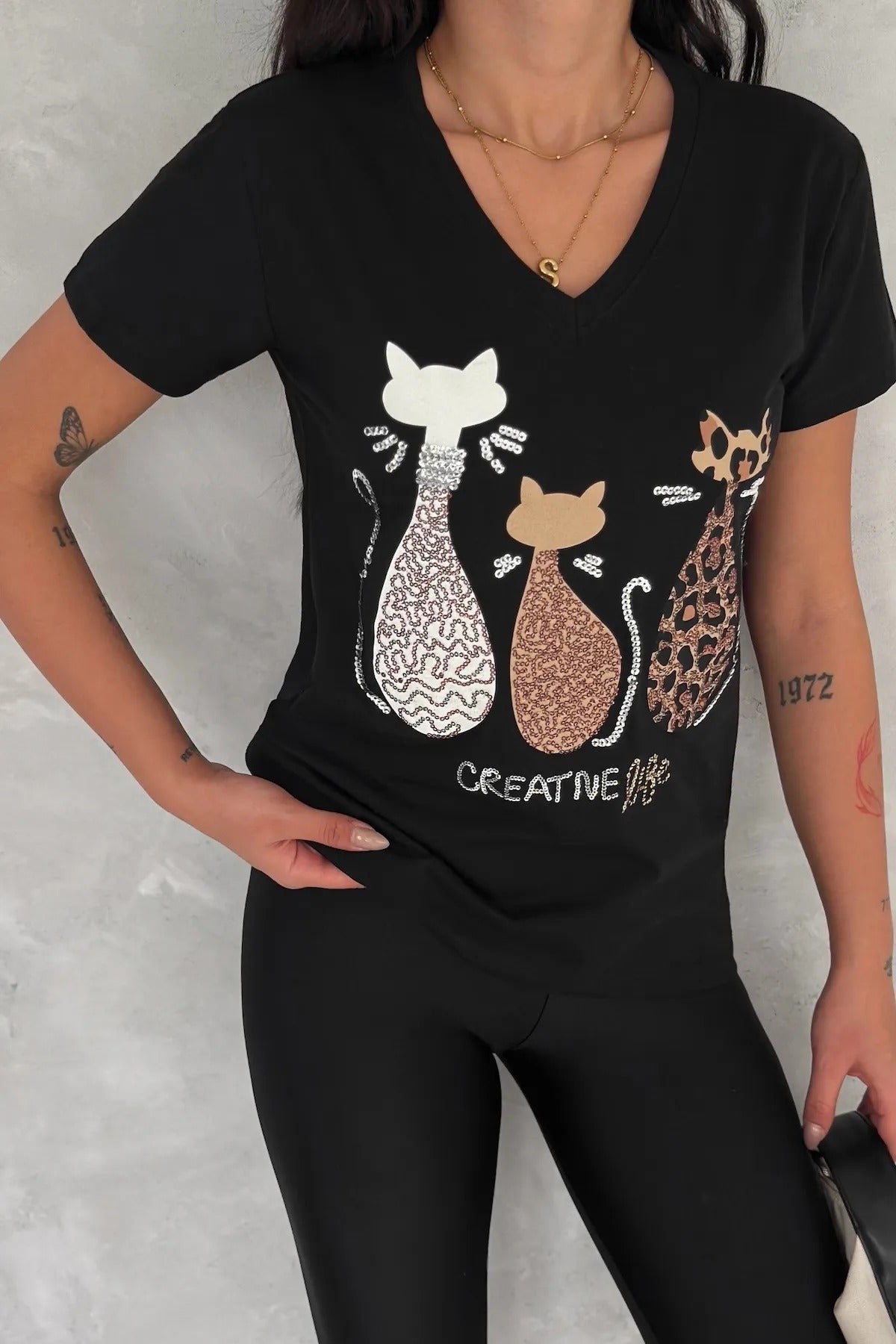 Μπλούζα Tilda Cat Sequin από βαμβάκι με κοντό μανίκι - Μαύρο