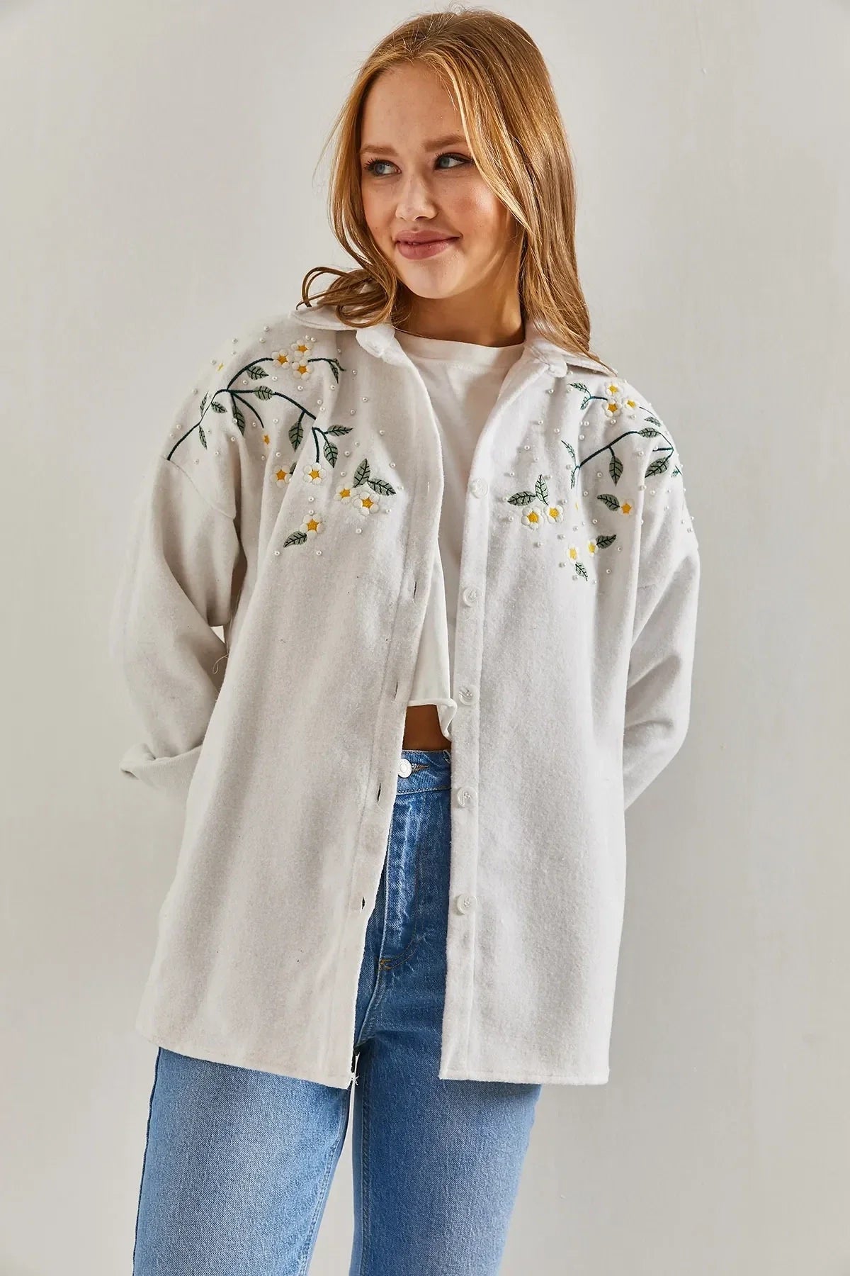 Lavender Cotton Daisy Embroidered Shaket