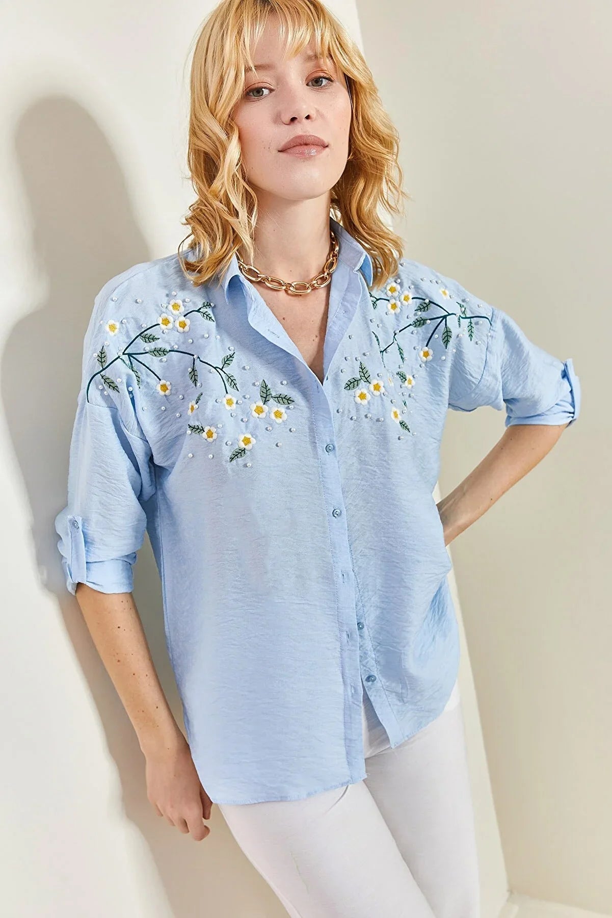 Daisy Embroidered Blouse