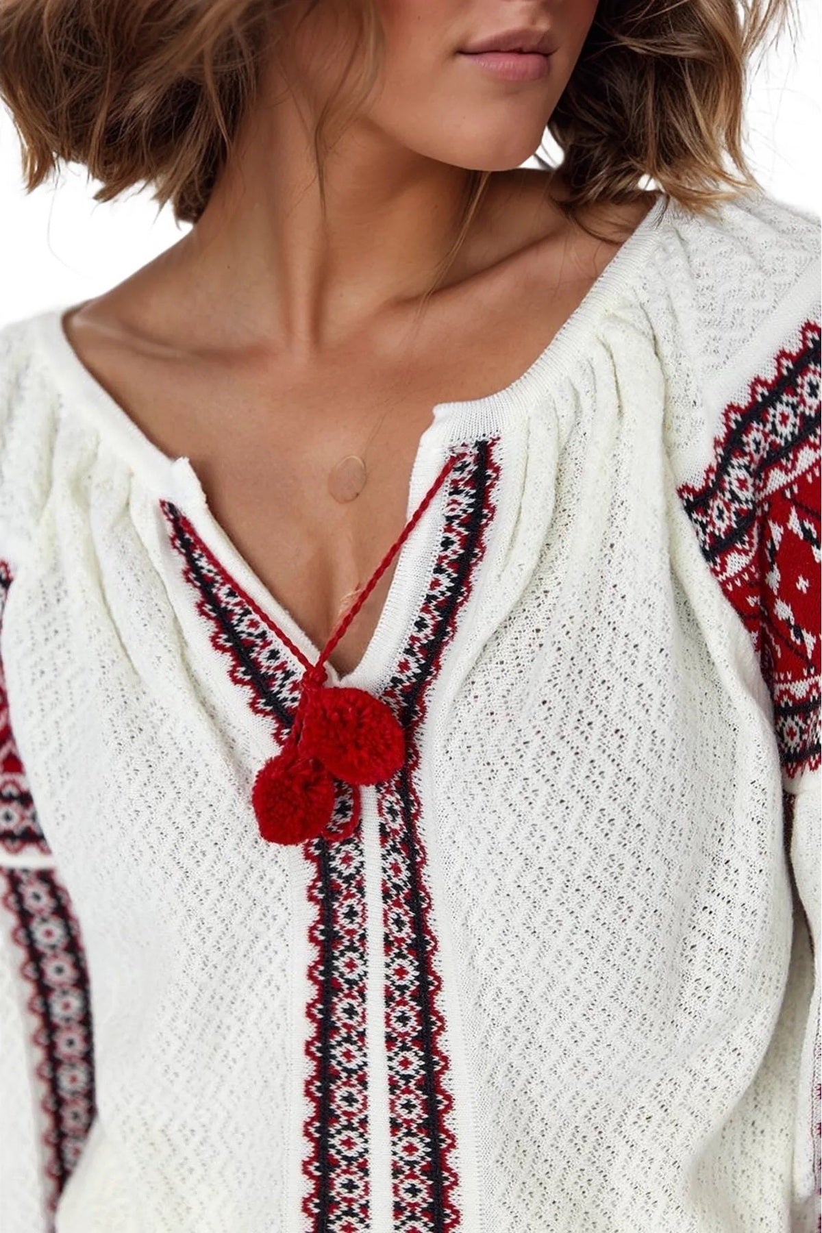 Phoebe Women's V-Neck Tassel Knit Blouse - White