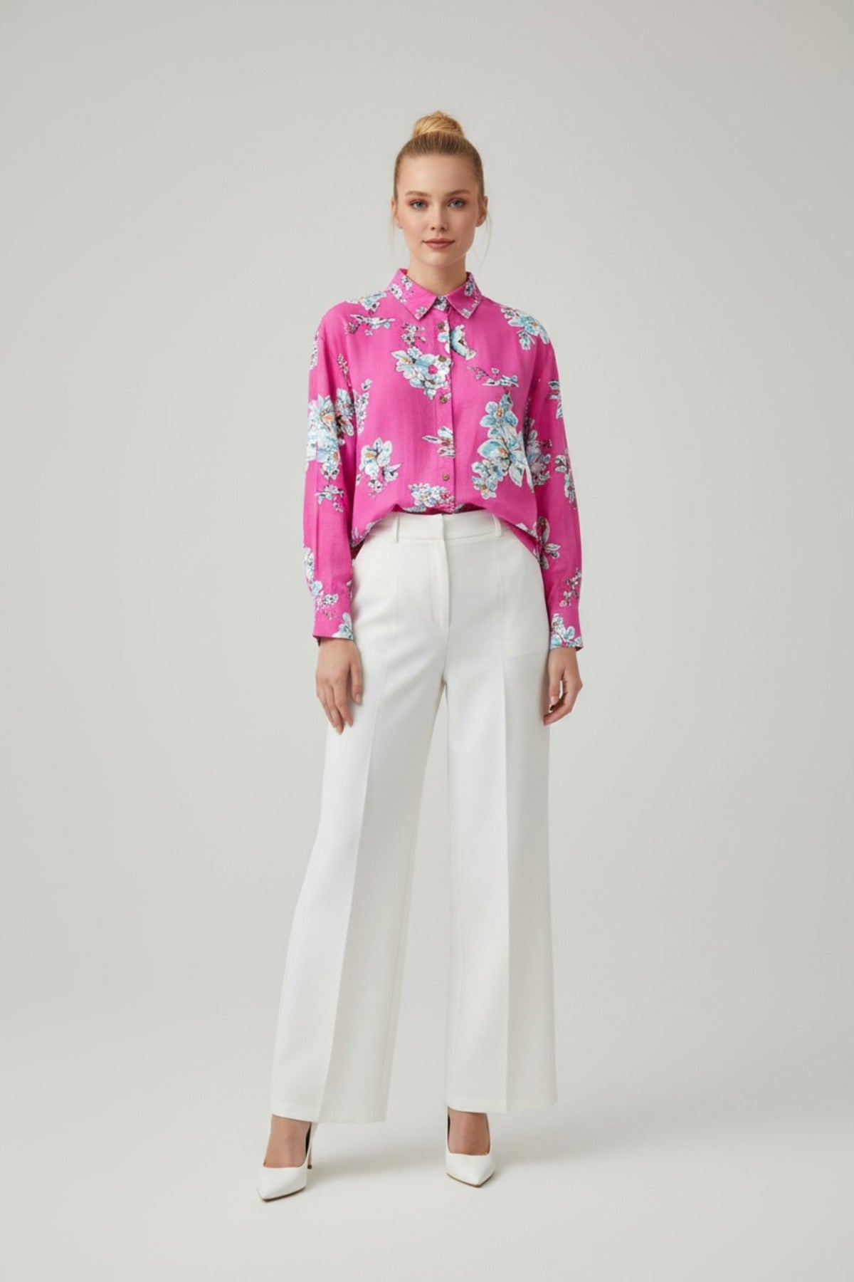 Emilia Women's Linen Blend Oversized Printed Shirt - Blue