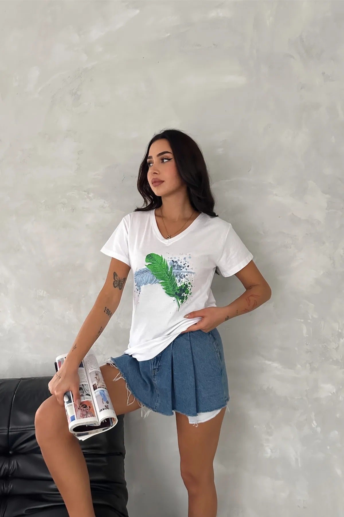 Tilda Yaprak Desenli Payetli Pamuklu Kısa Kollu Tişört - Siyah 