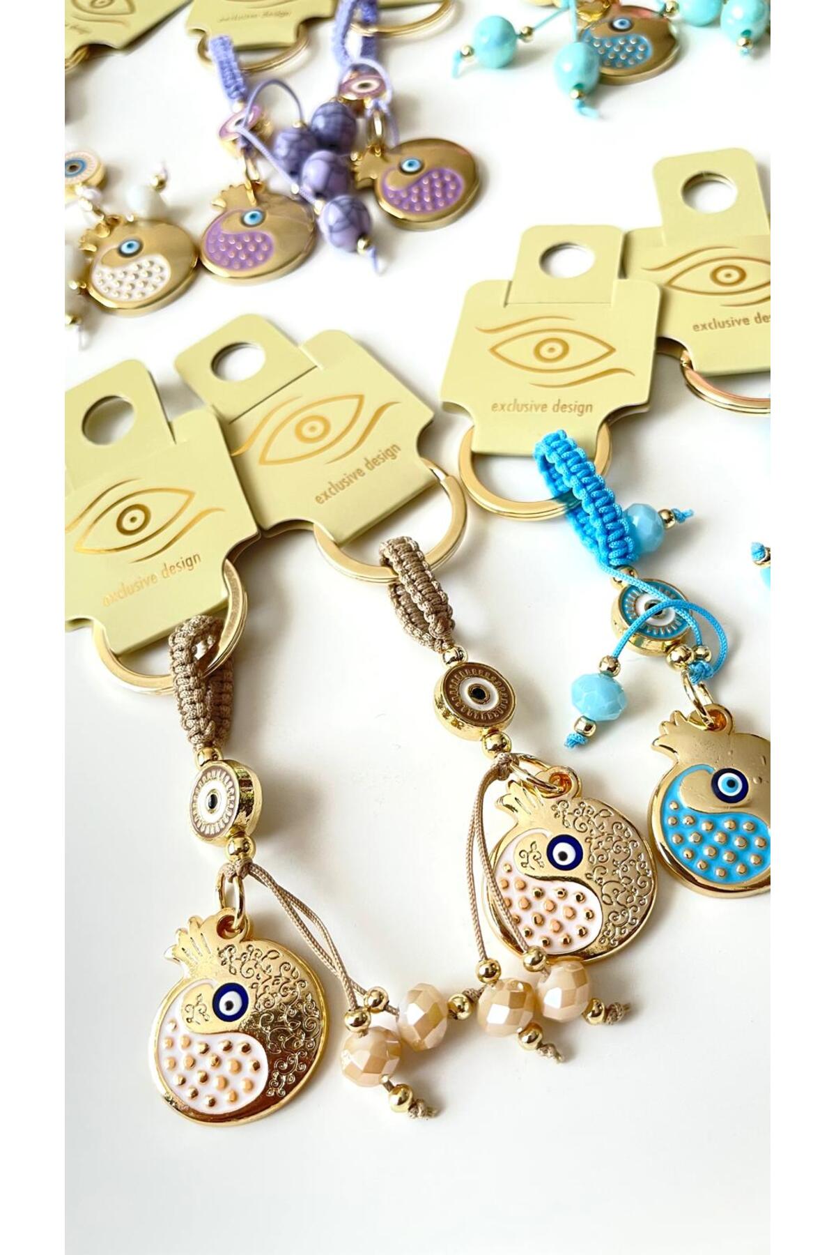 Bella Gold-Plated Animal Charm Keychain - Turquoise Pomegranate Design