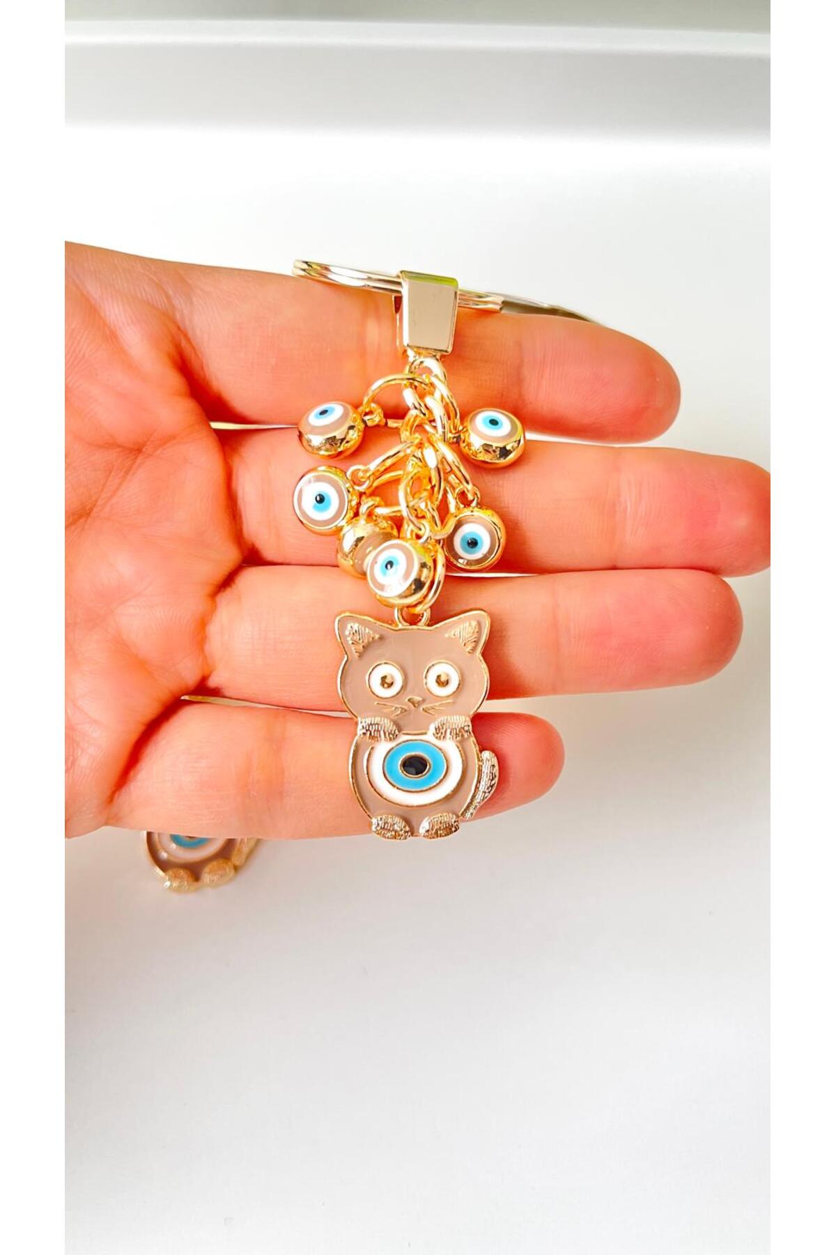 Madeleine Dangling Evil Eye Keychain - Beige Cat Design