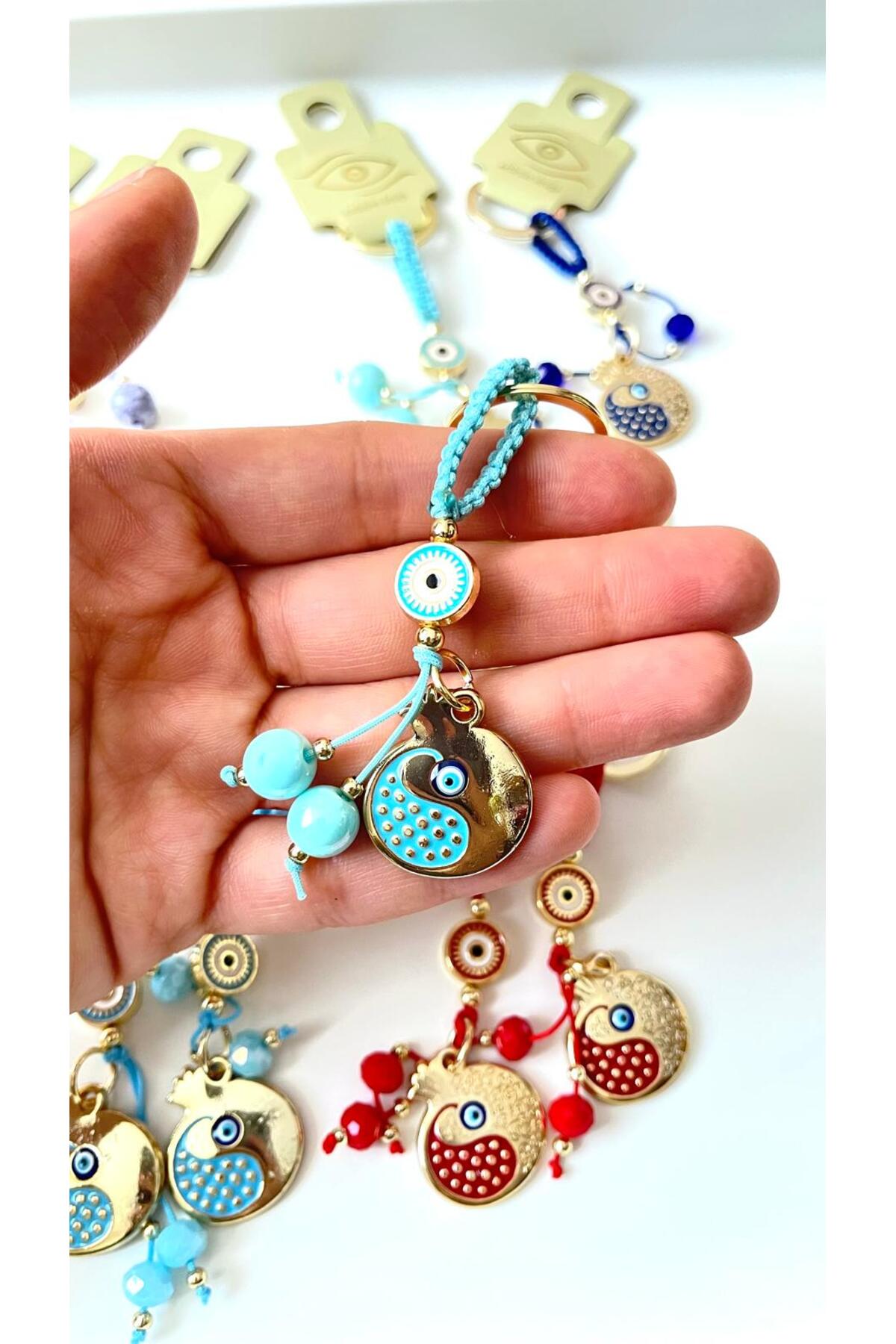 Bella Gold-Plated Animal Charm Keychain - Turquoise Pomegranate Design