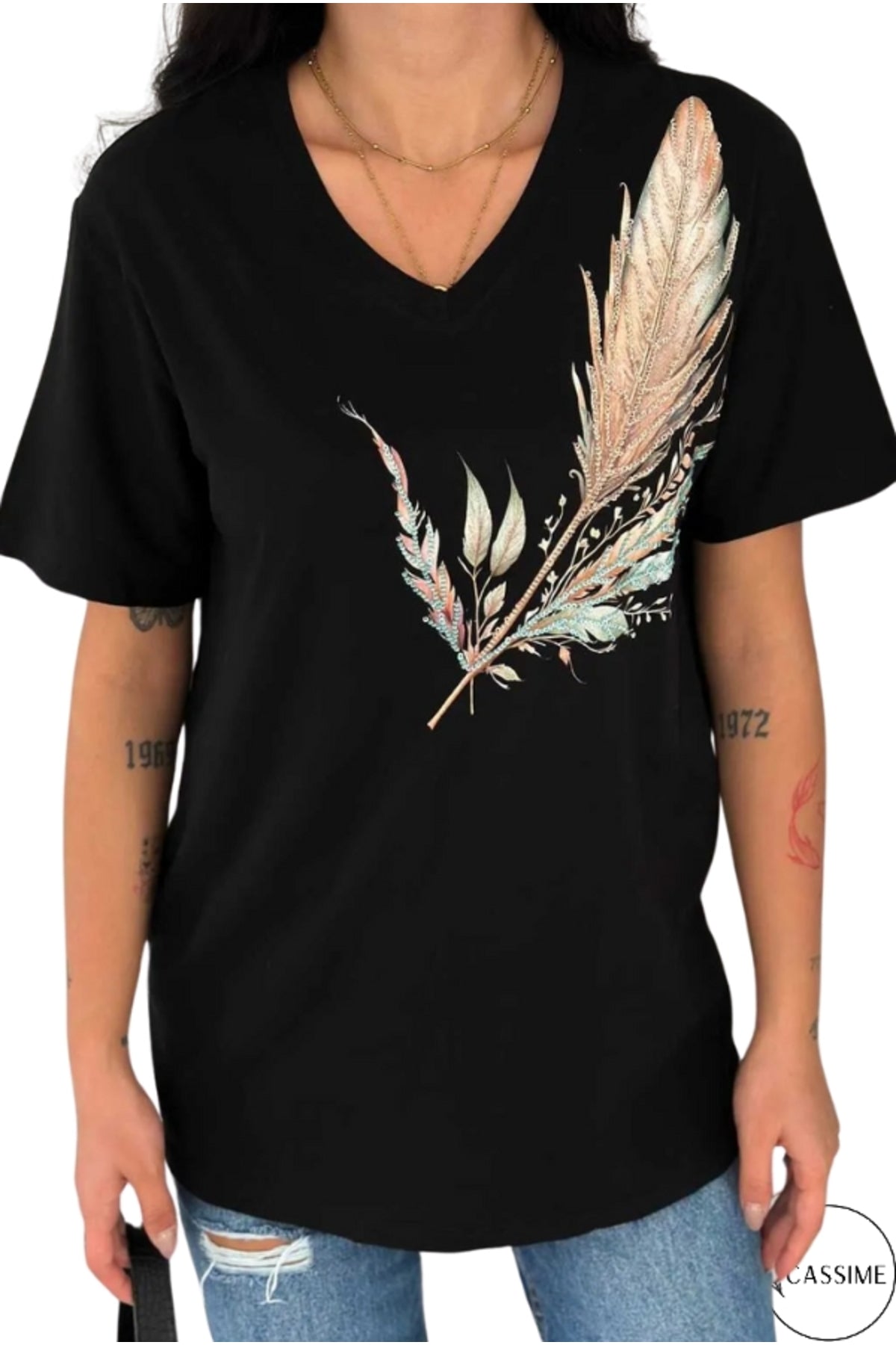 Olivia Women's Plus Size Embellished V-Neck T-Shirt - Black Leaf Sequin