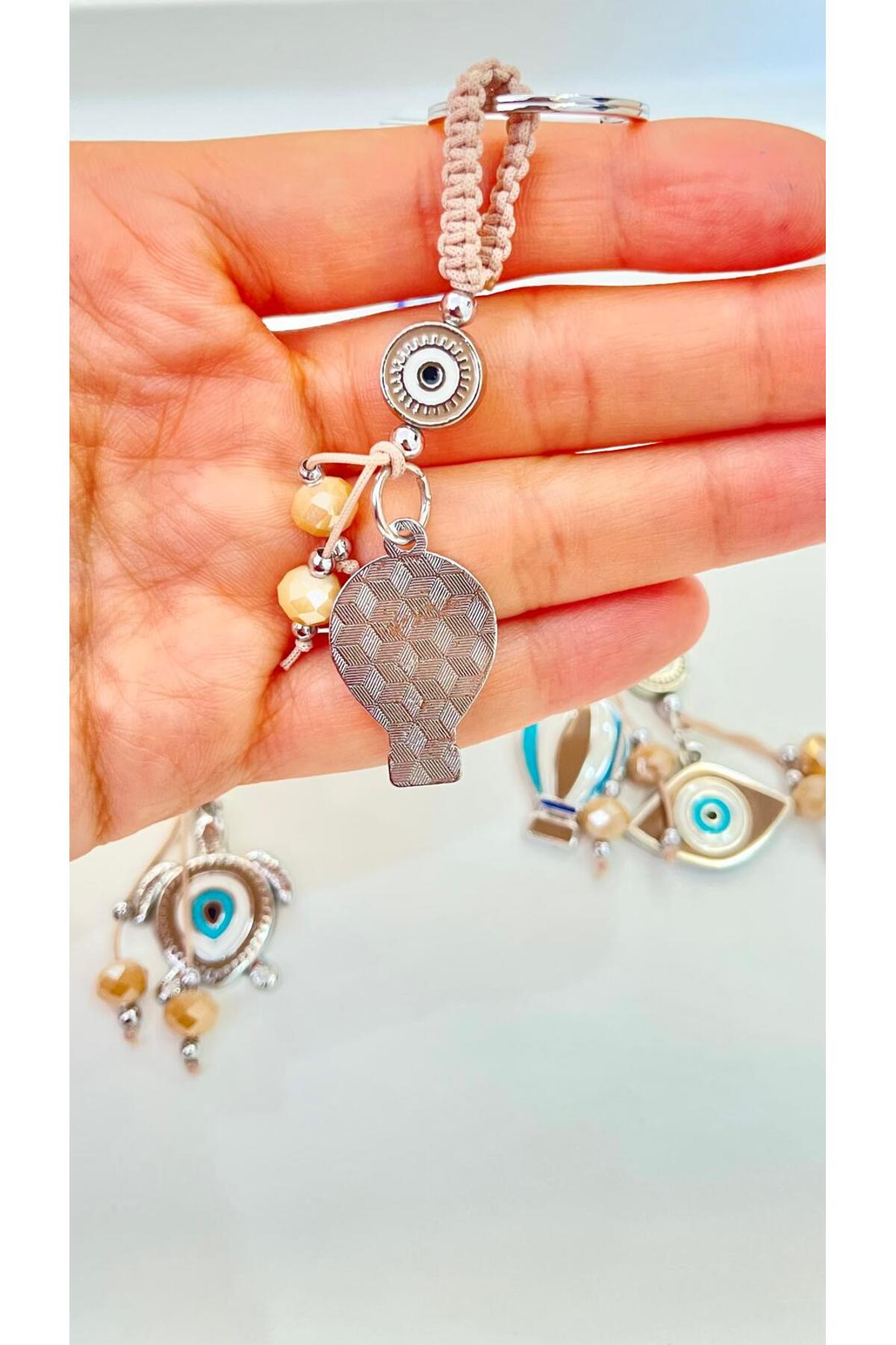 Abigail Silver-Plated Evil Eye Keychain - Beige Balloon