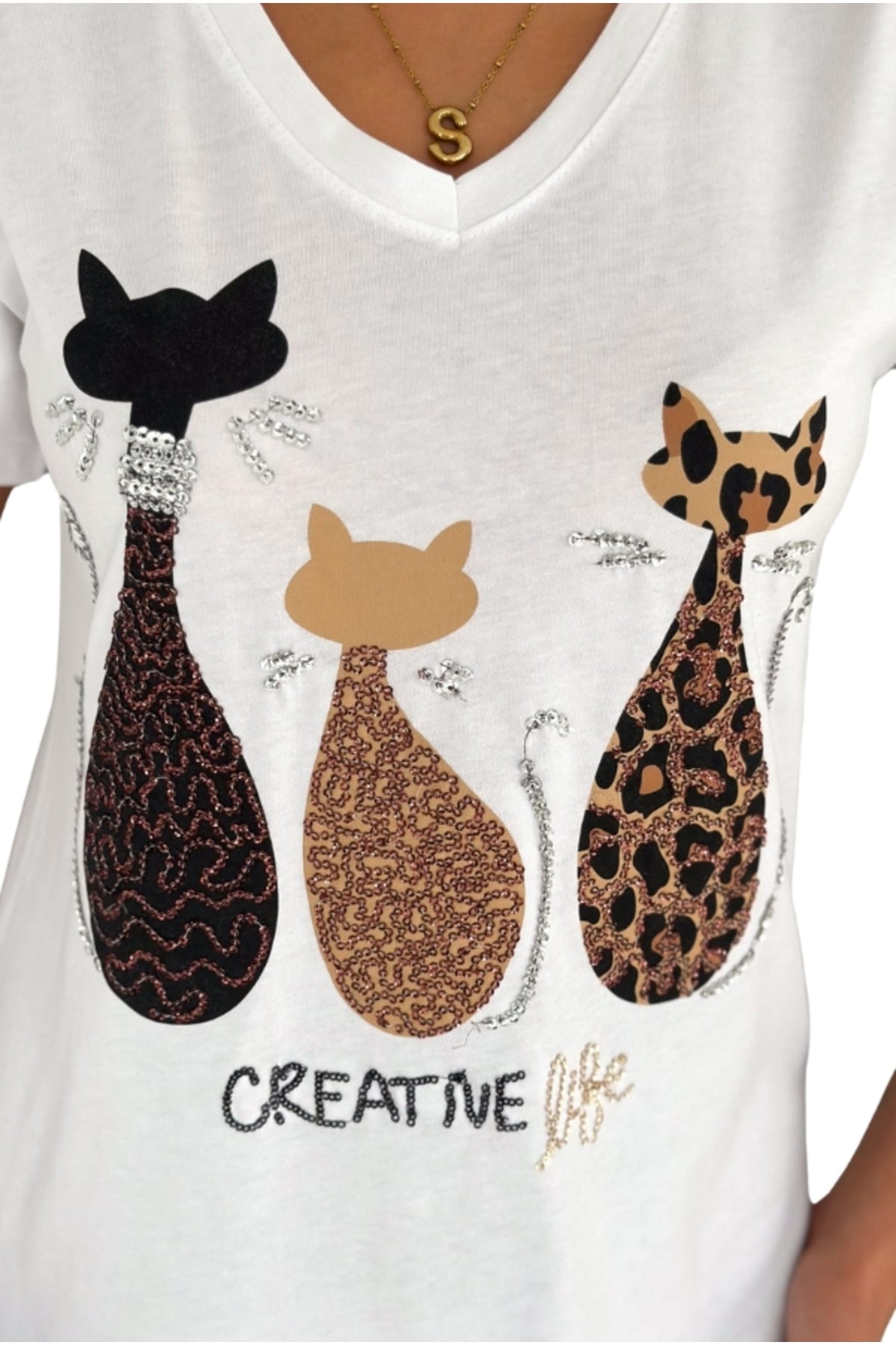 Olivia Women's Cotton Plus Size Embellished V-Neck T-Shirt - Leopard Three Cats with Sequins