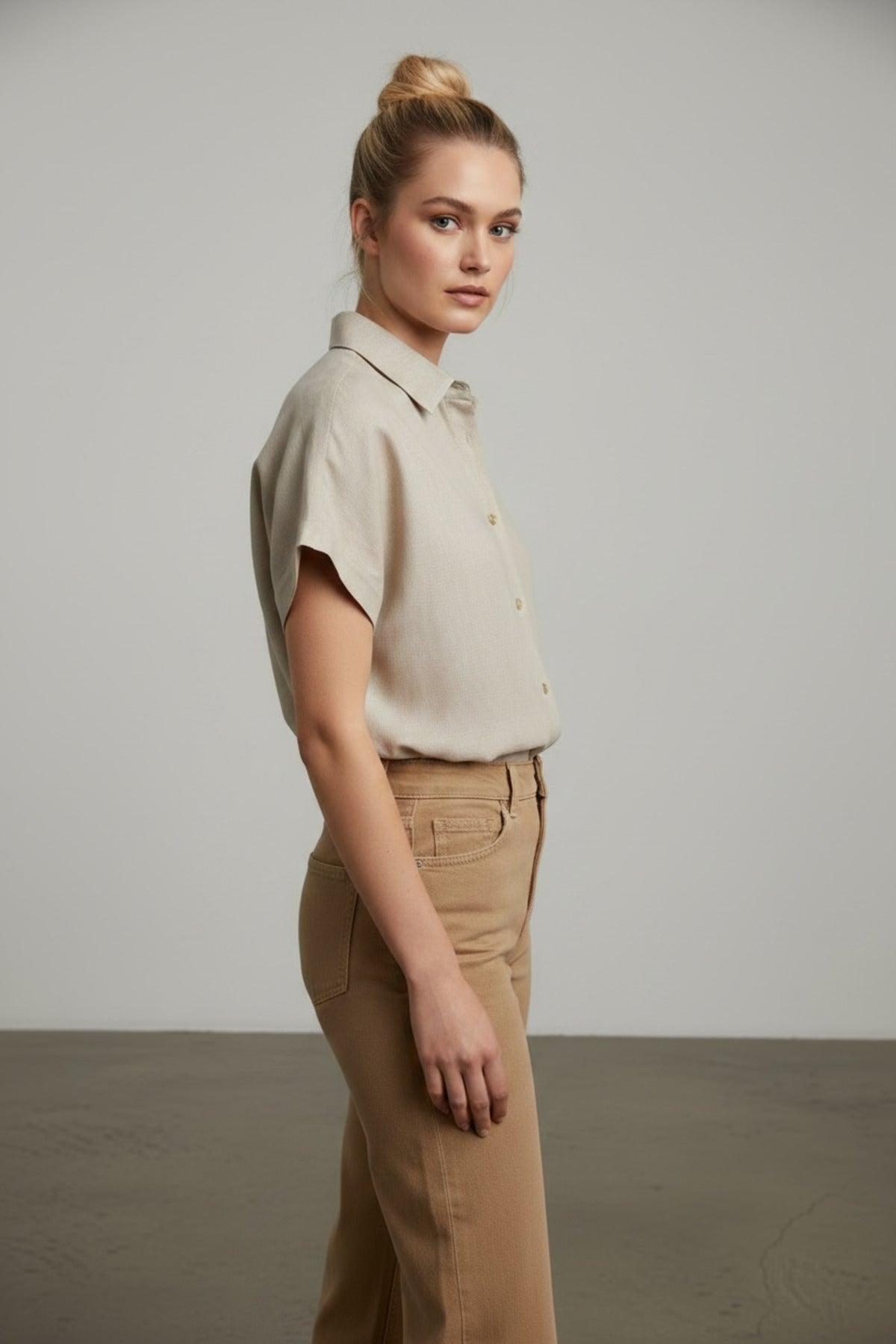 Freya Women's Linen Short Sleeve Batwing Shirt - Beige
