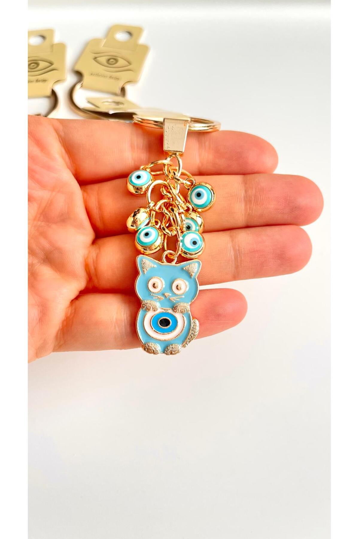 Madeleine Dangling Evil Eye Keychain - Light Blue Cat