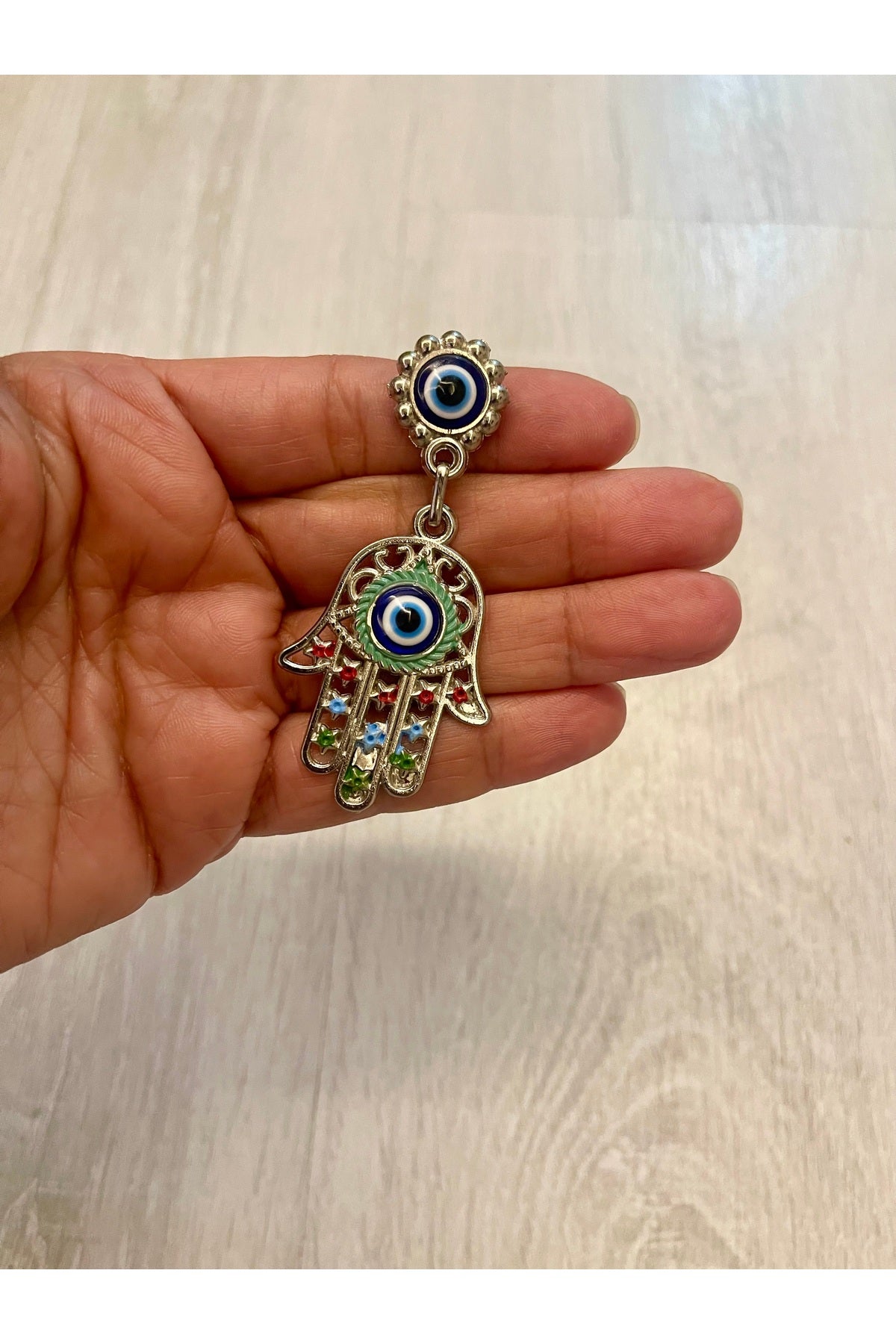 Marissa Metal Hamsa Evil Eye Magnet - Gray