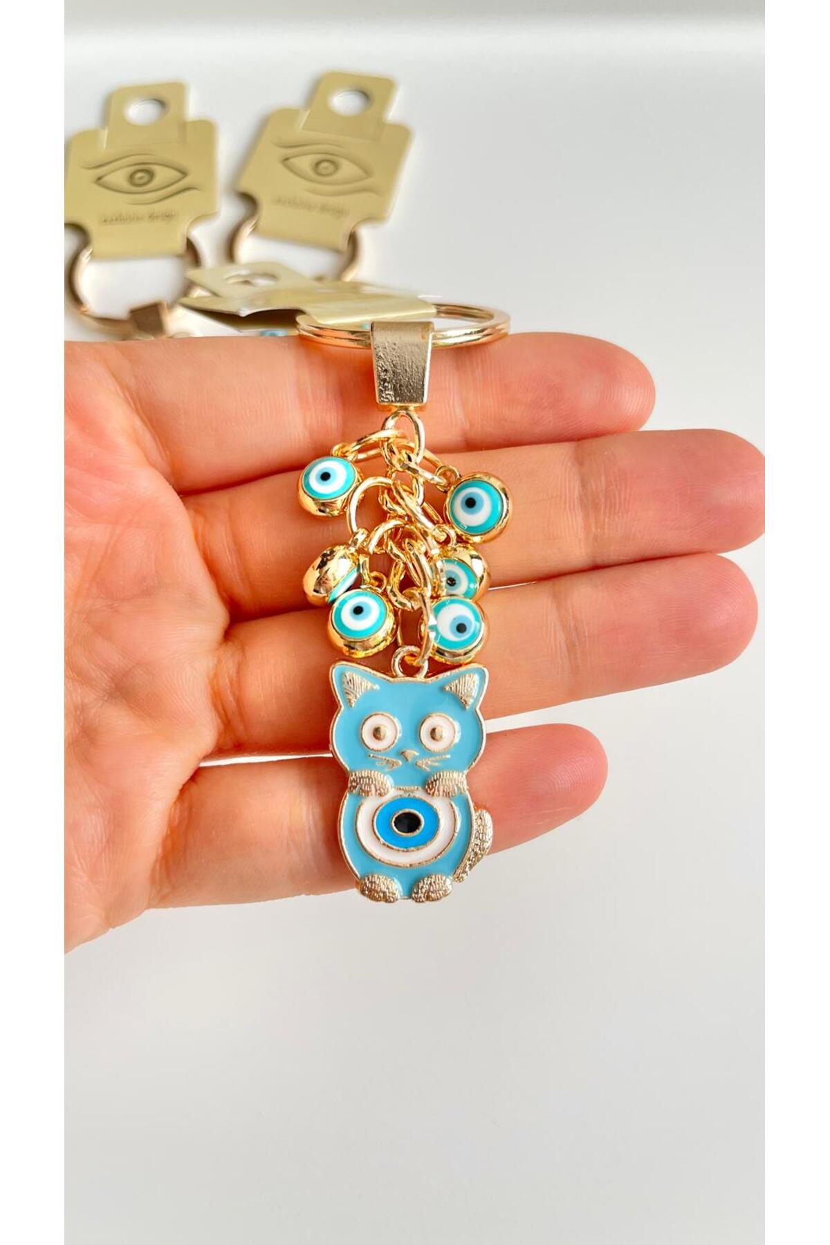 Madeleine Dangling Evil Eye Keychain - Light Blue Cat