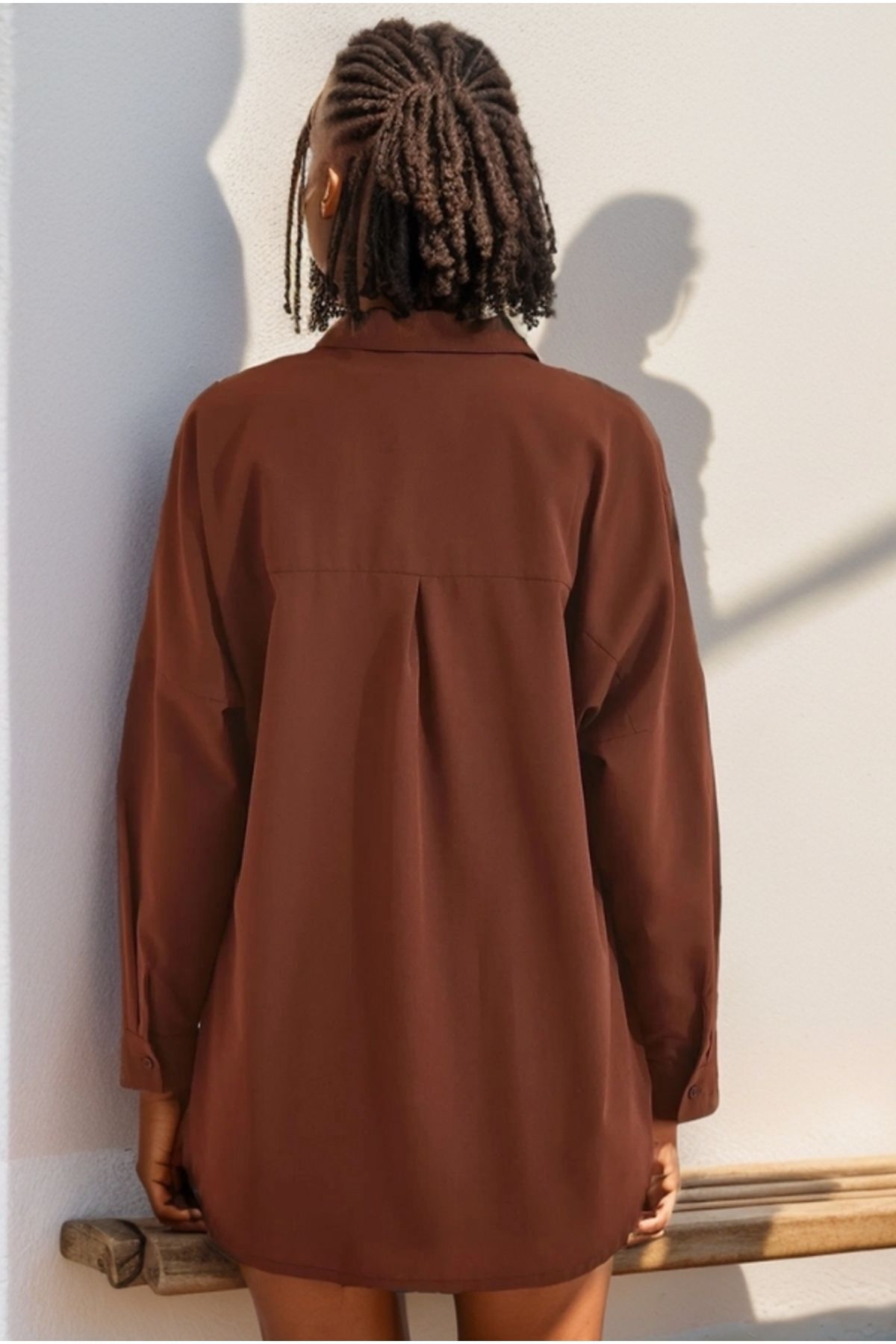 Melissa Women's Oversized Longline Shirt - Brown