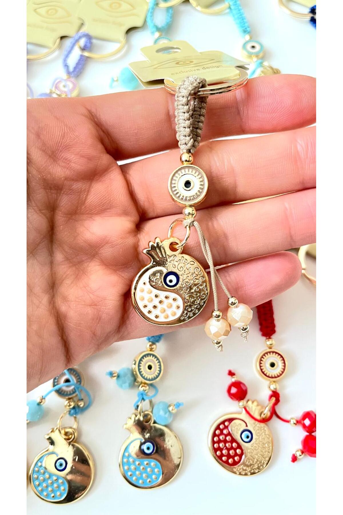 Bella Gold-Plated Animal Charm Keychain - Beige Pomegranate Design