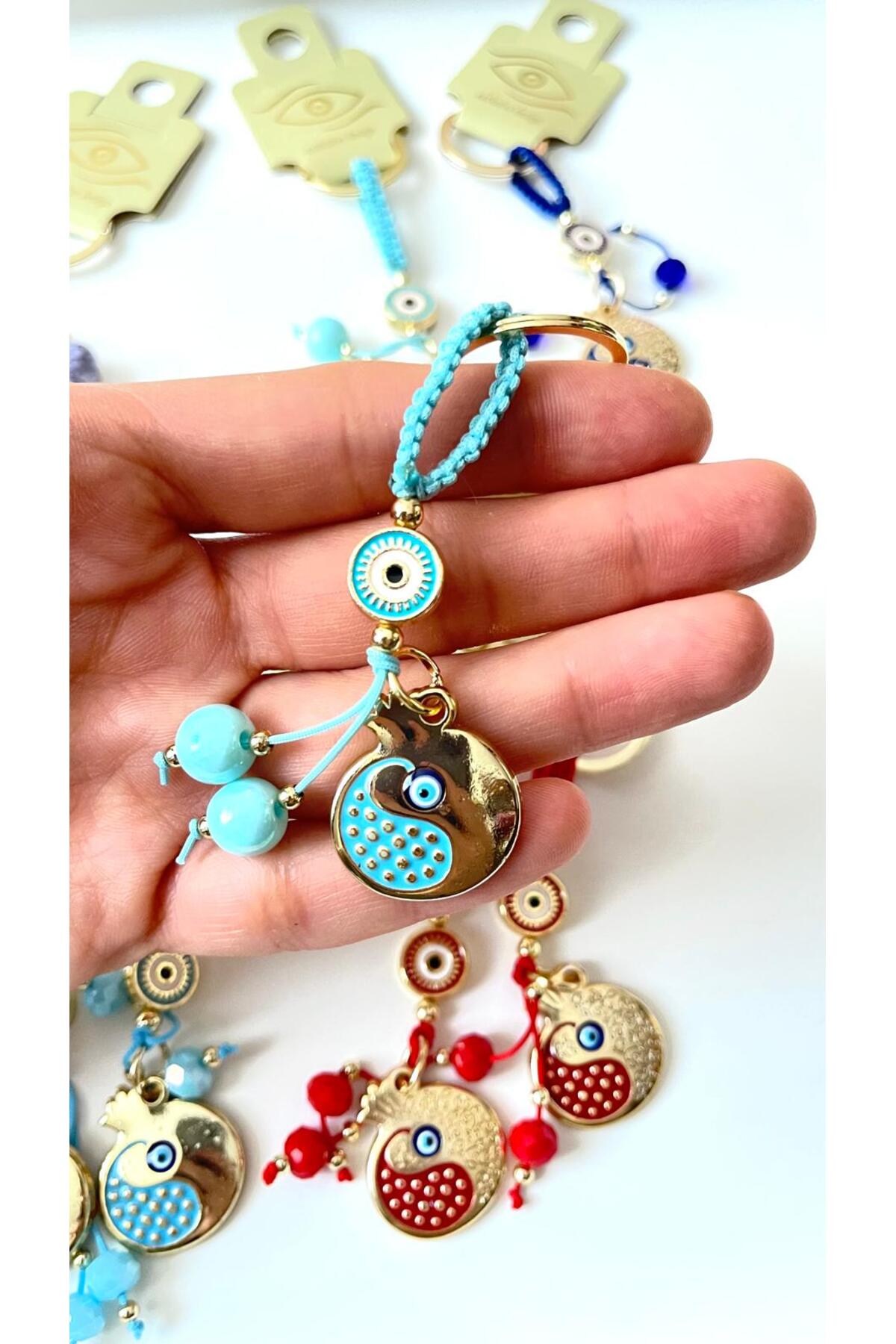 Bella Gold-Plated Animal Charm Keychain - Turquoise Pomegranate Design