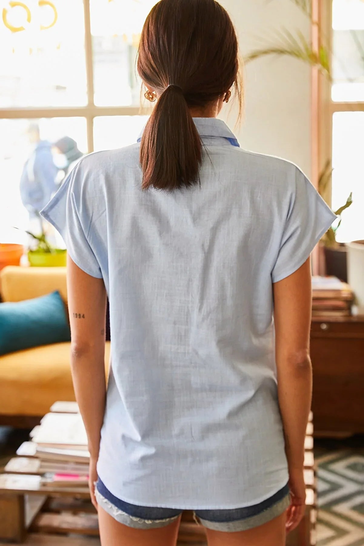 Classic Linen Button-Up Shirt