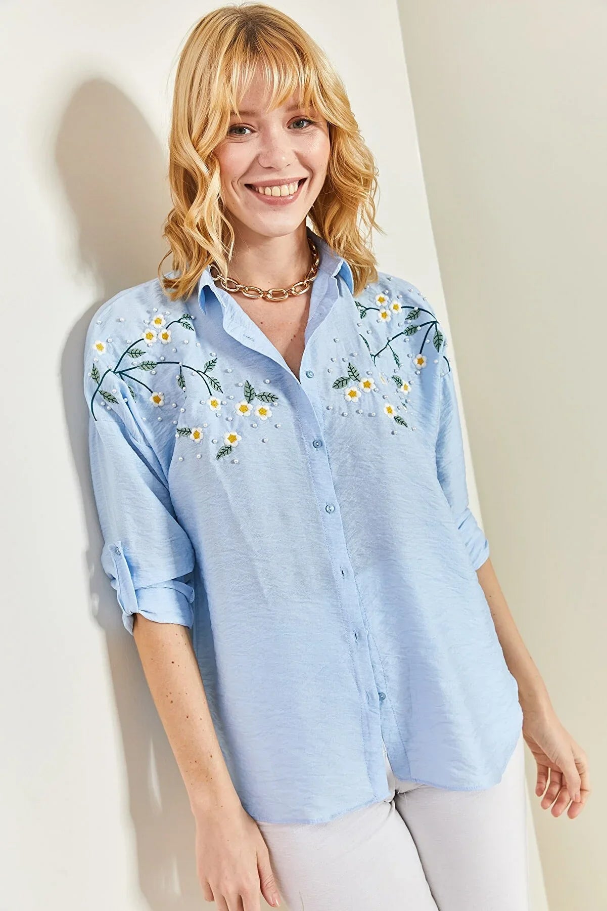 Daisy Embroidered Blouse