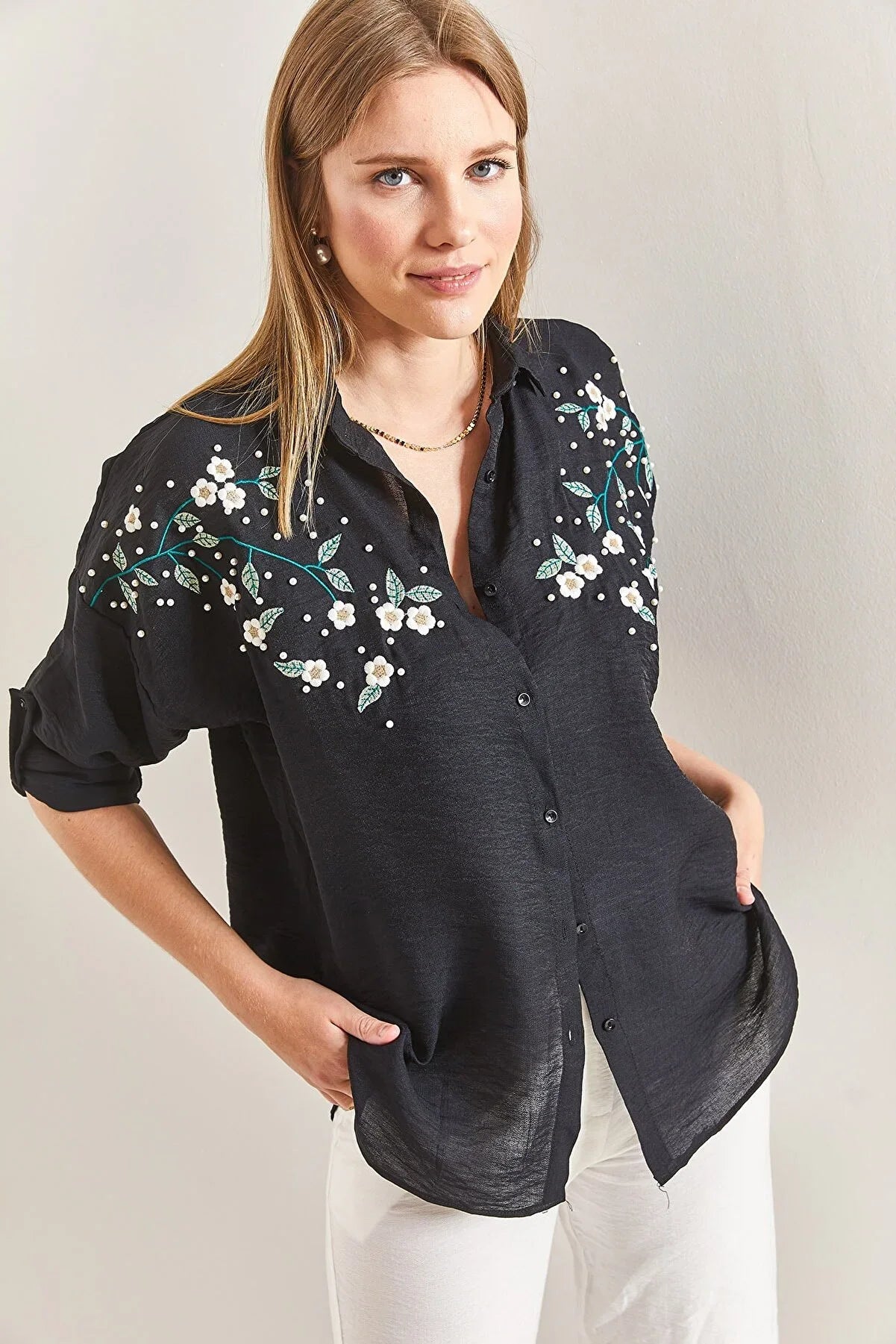 Daisy Embroidered Blouse