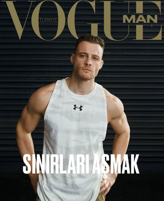 Vogue Man Turkey October 2022 Kerem Bursin - Brand New